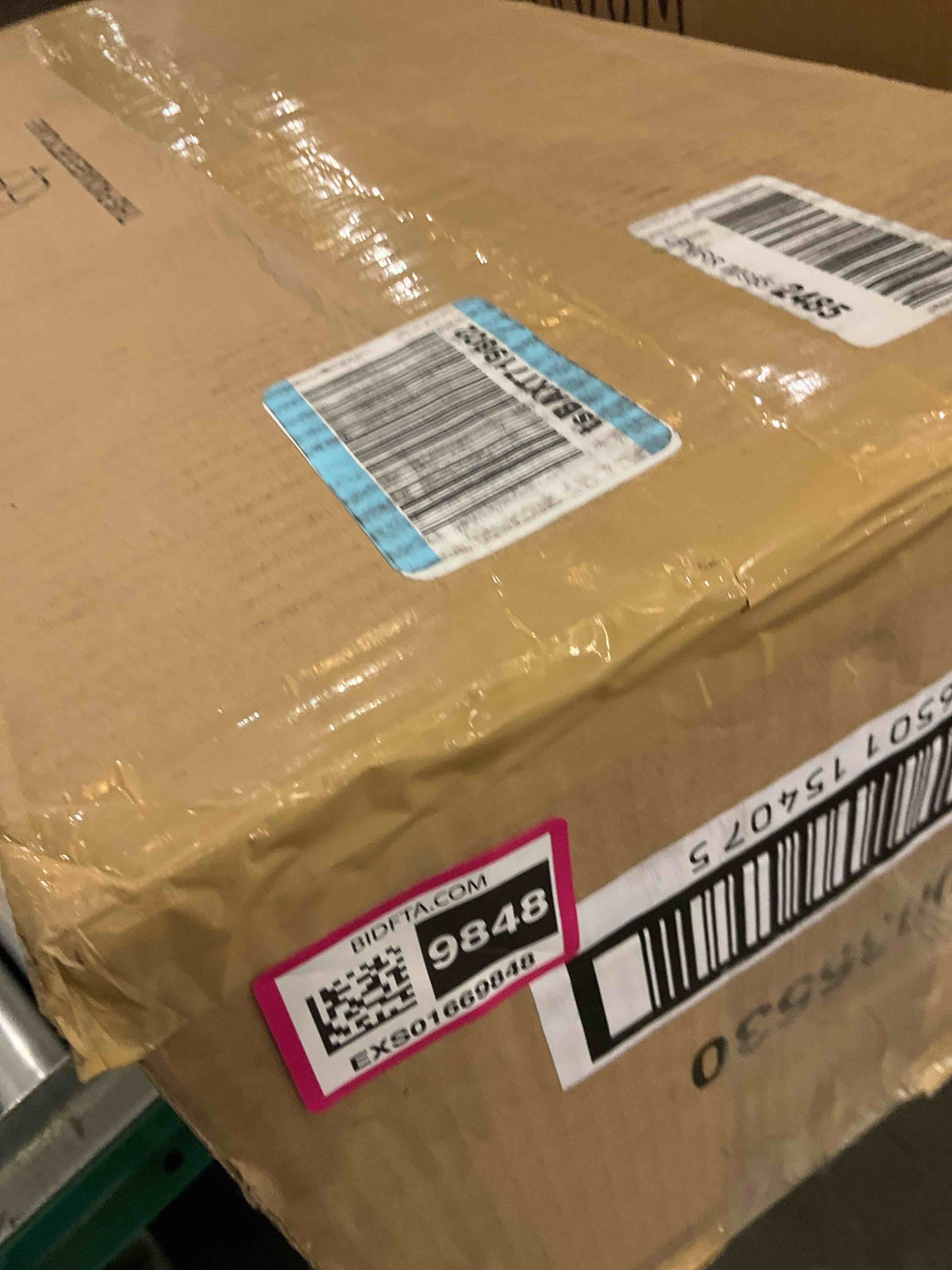 https://s3.amazonaws.com/lotting-images-prod/BargainHunt/EXS01669848_1722963603228.jpeg