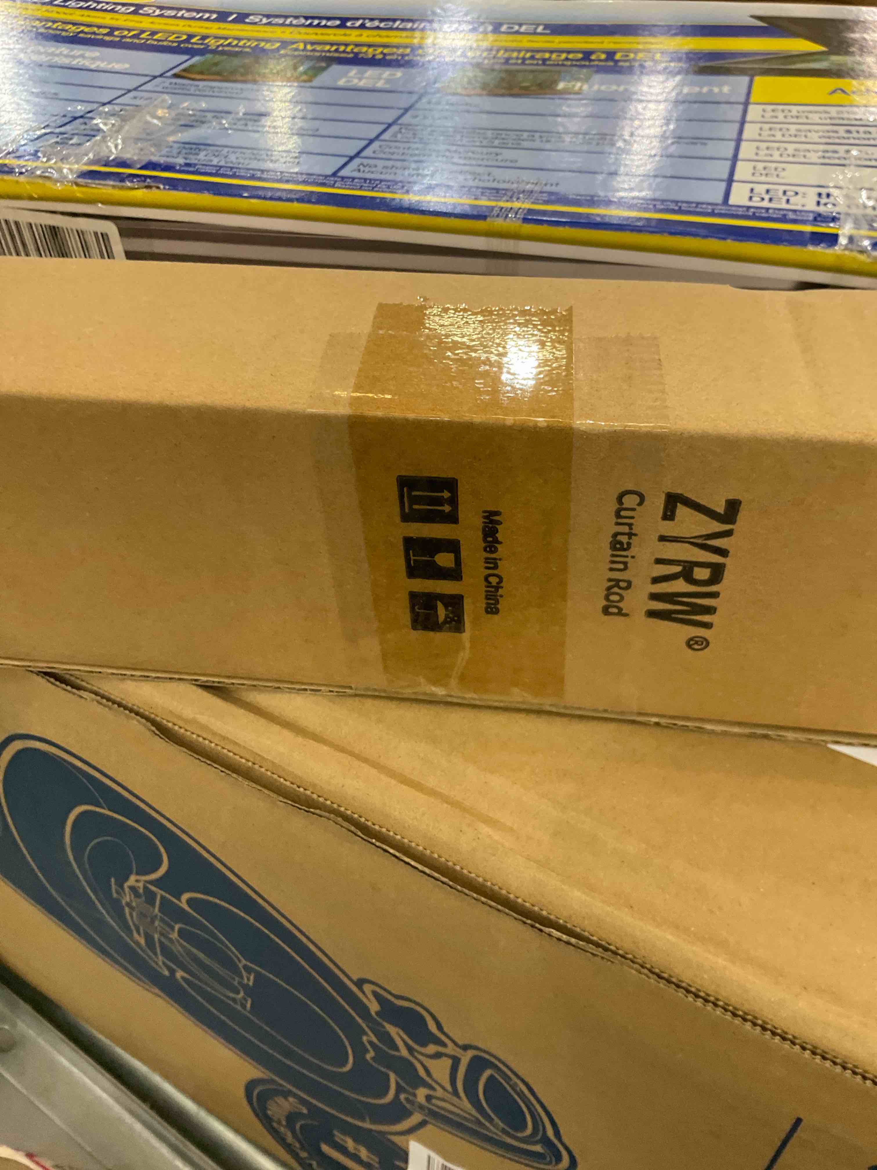 https://s3.amazonaws.com/lotting-images-prod/BargainHunt/EXS01669880_1722966634823.jpeg