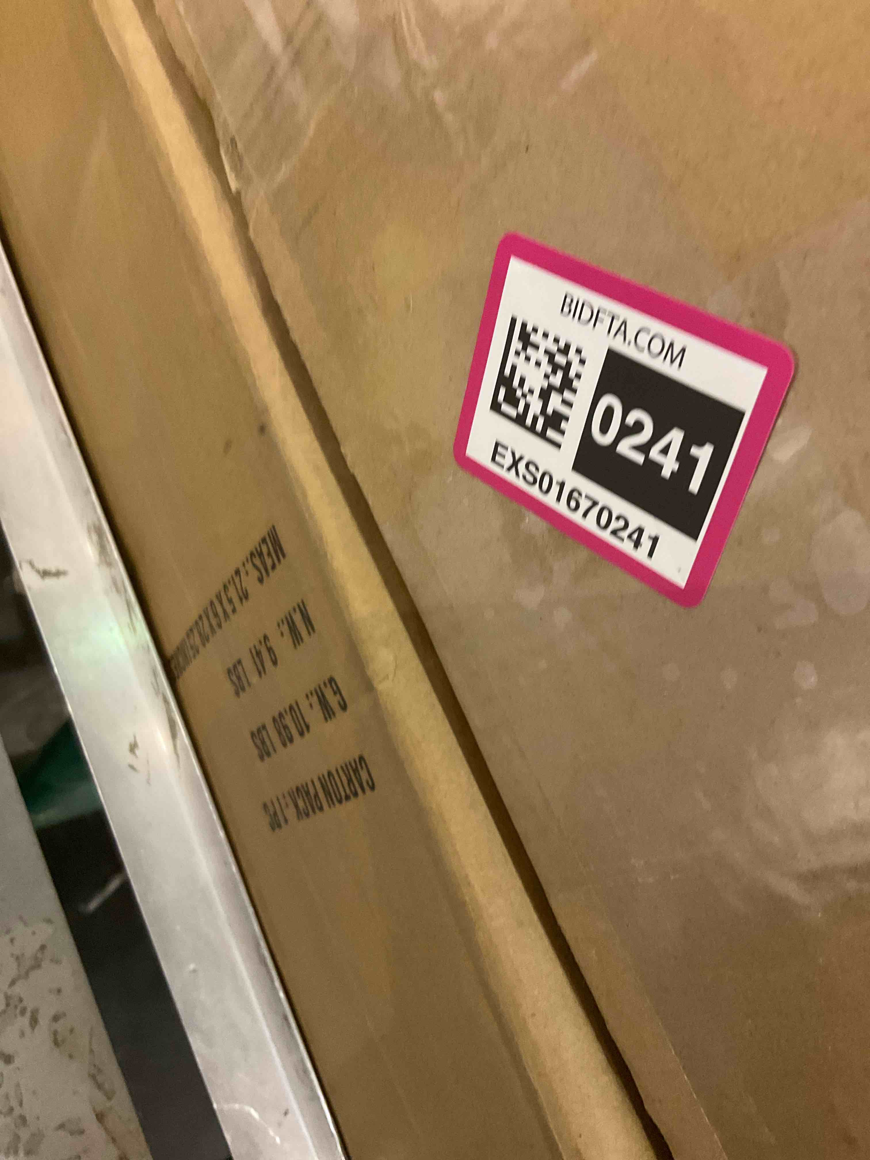 Medline Shower Chair with Back and Padded Arms, Bath Seat with Removable Back, Supports up to 350 lbs, Gray