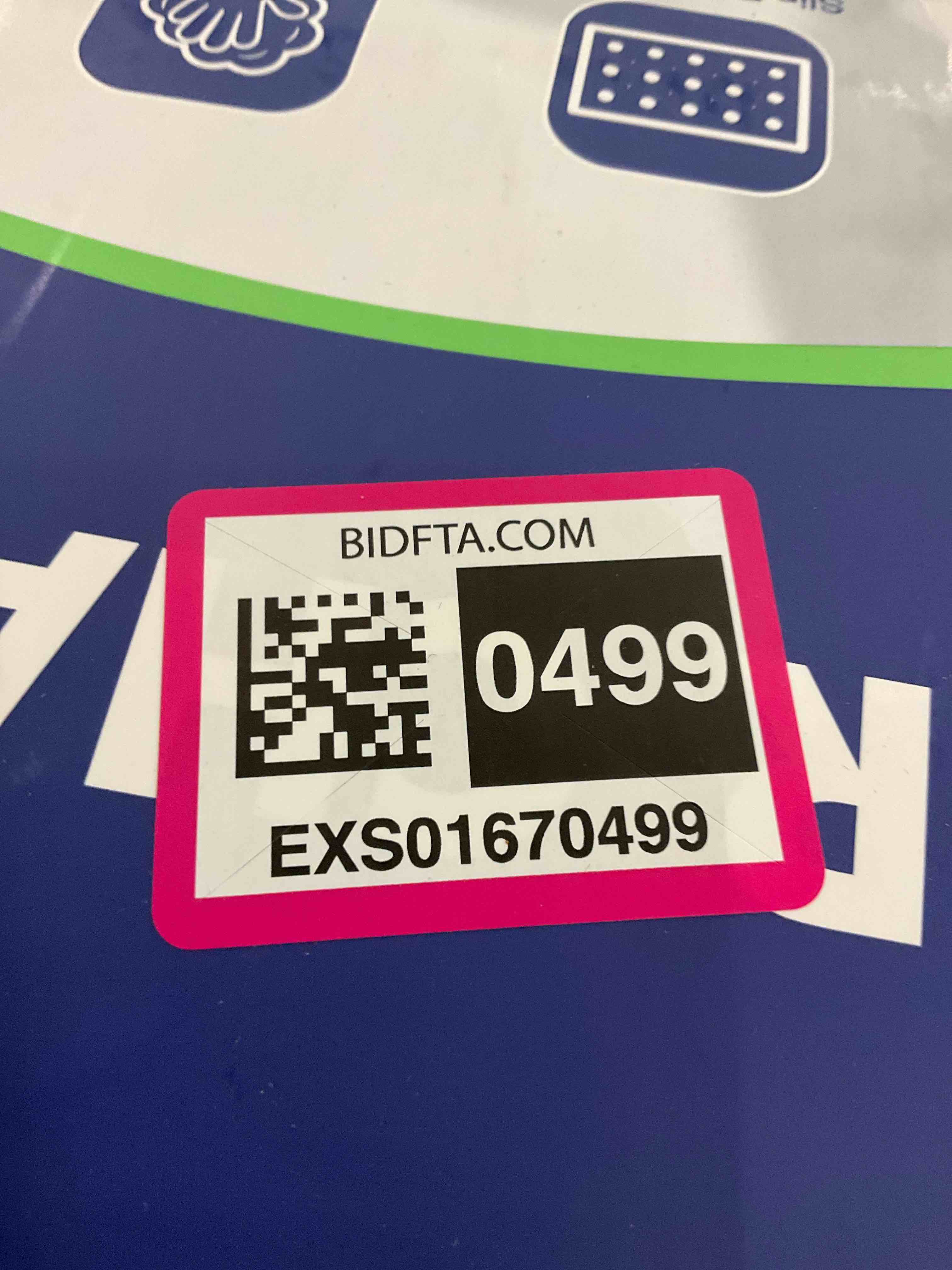 https://s3.amazonaws.com/lotting-images-prod/BargainHunt/EXS01670499_1713972972345.jpeg