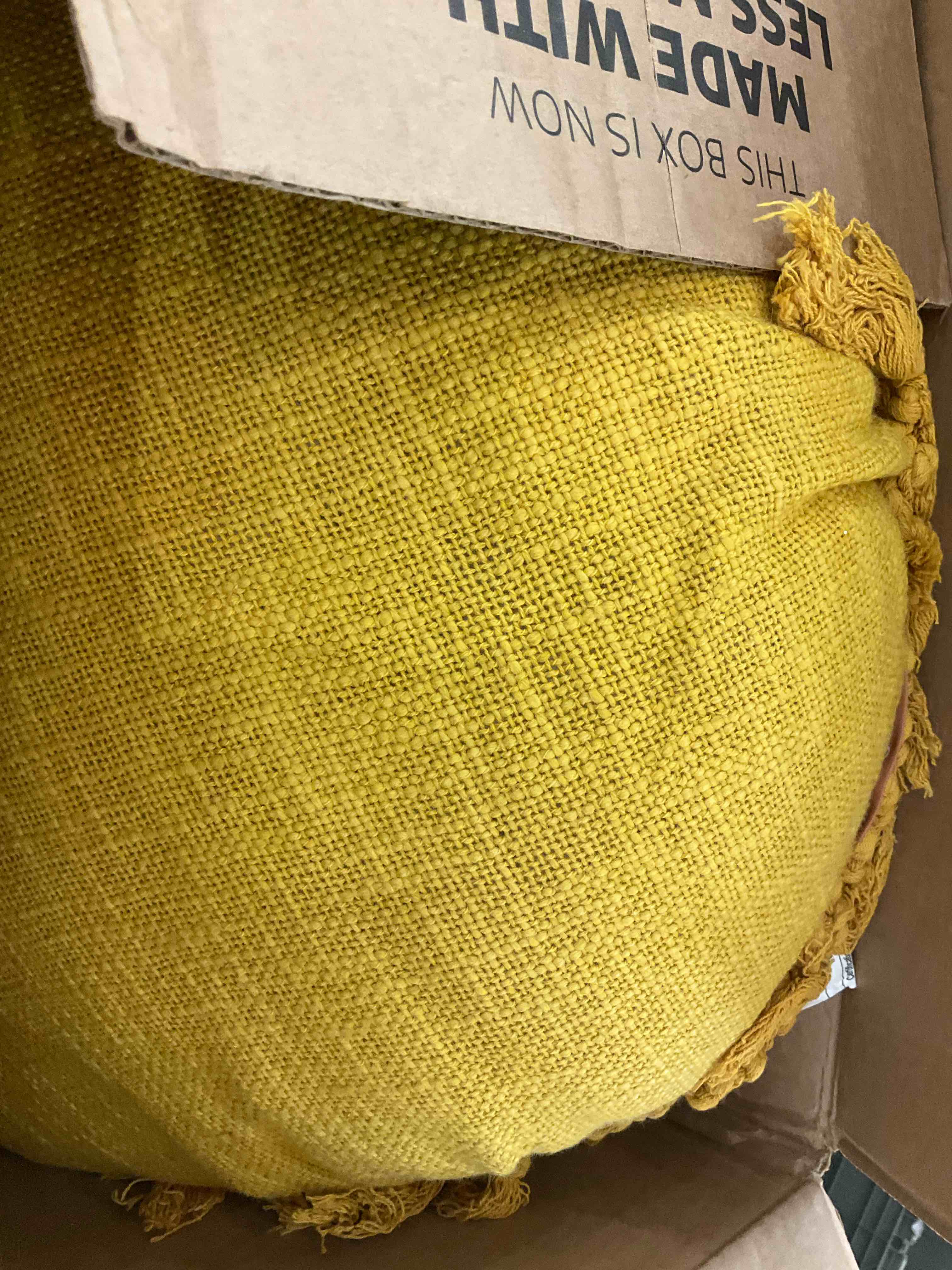 https://s3.amazonaws.com/lotting-images-prod/BargainHunt/EXS01670685_1713807231837.jpeg