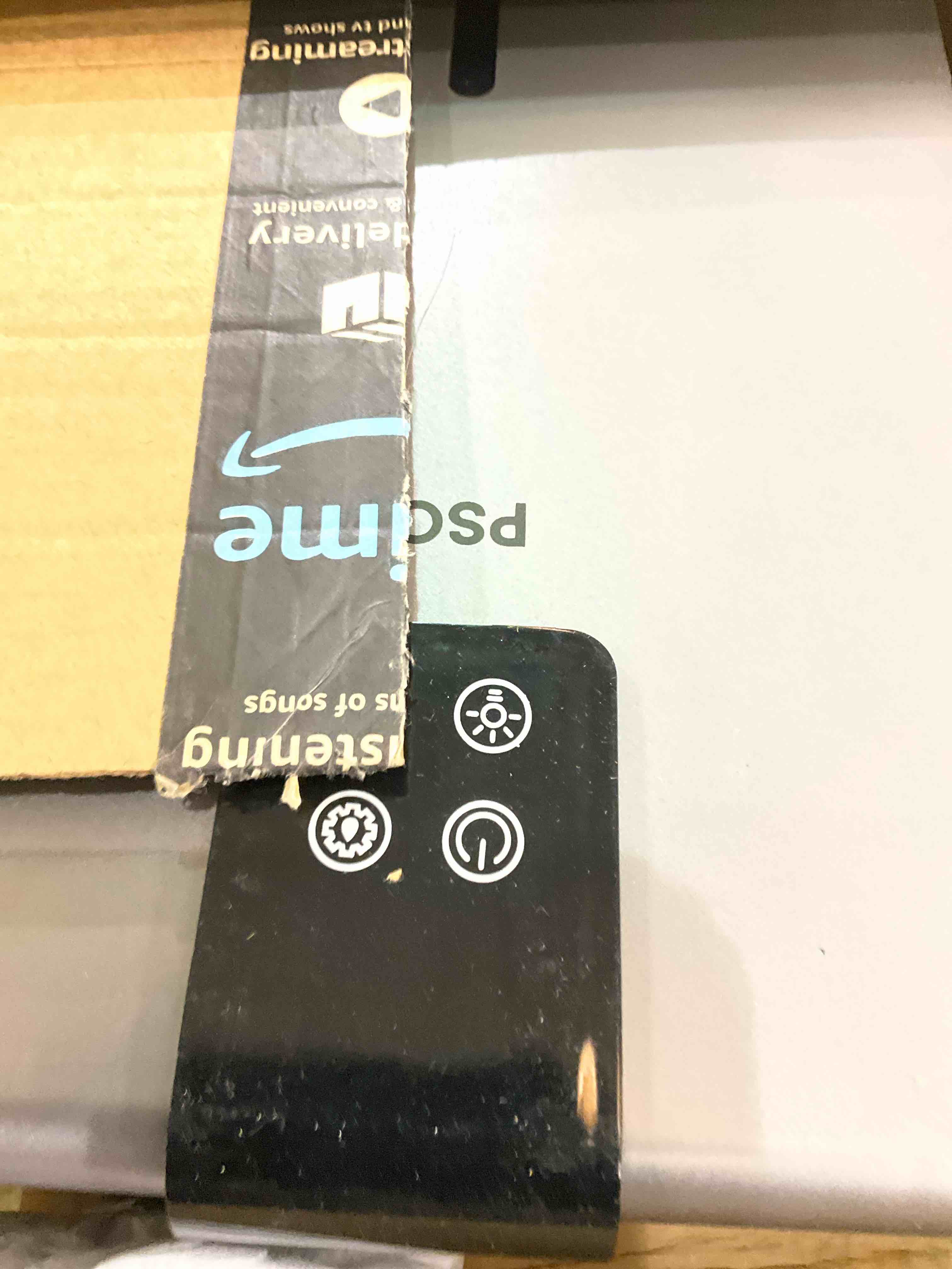 https://s3.amazonaws.com/lotting-images-prod/BargainHunt/EXS01671292_1715783344166.jpeg