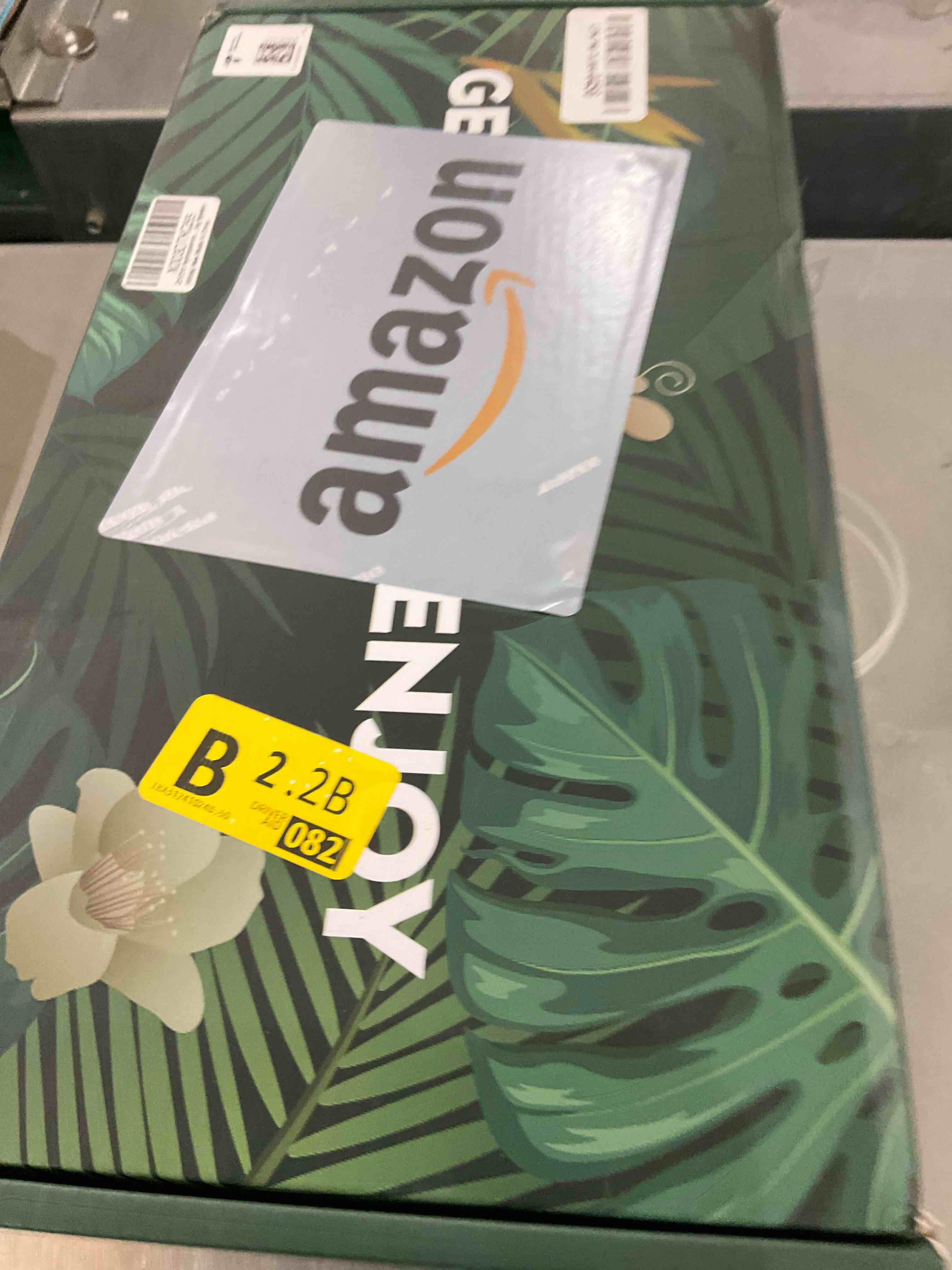 https://s3.amazonaws.com/lotting-images-prod/BargainHunt/EXS01671339_1715791772475.jpeg
