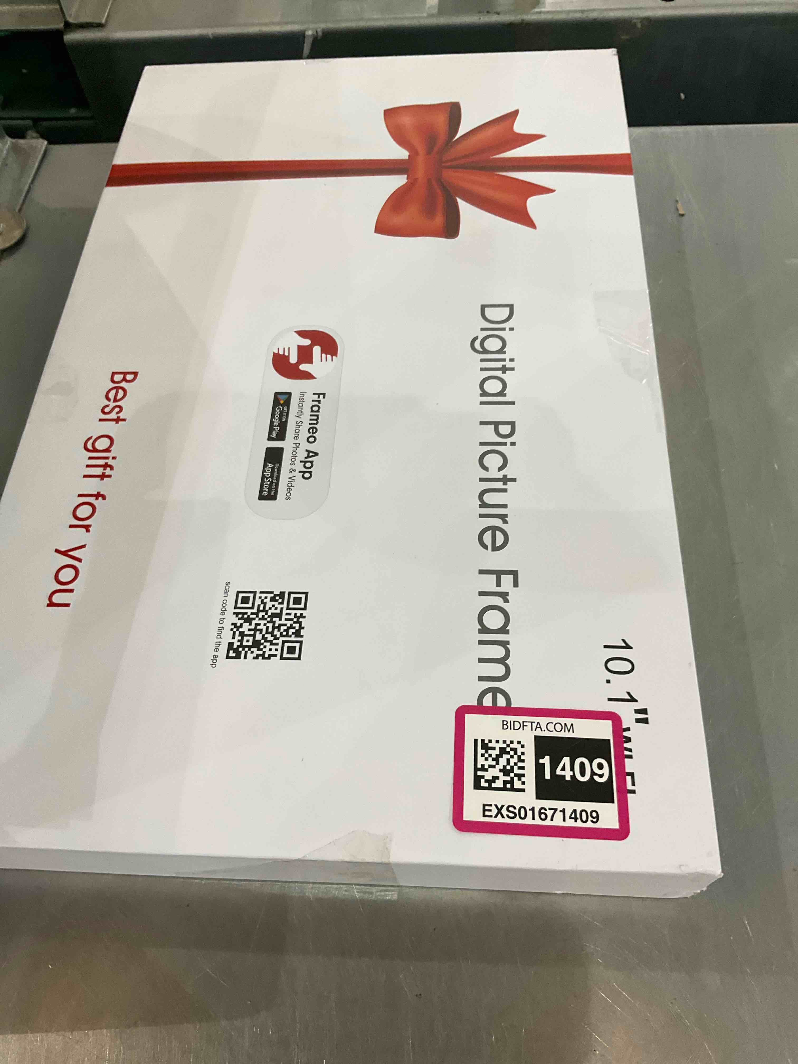 https://s3.amazonaws.com/lotting-images-prod/BargainHunt/EXS01671409_1715868951087.jpeg