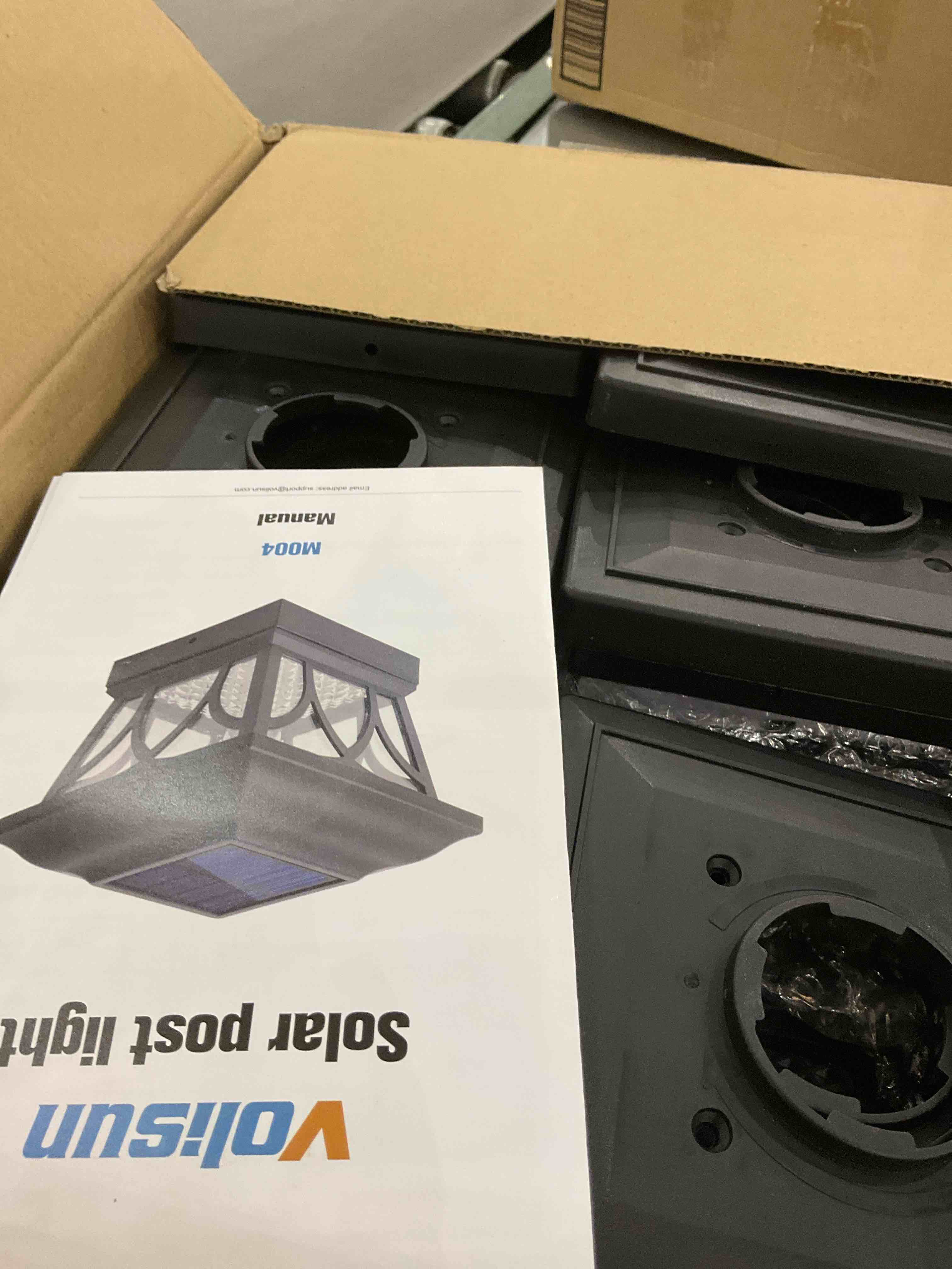 https://s3.amazonaws.com/lotting-images-prod/BargainHunt/EXS01671550_1713375253944.jpeg