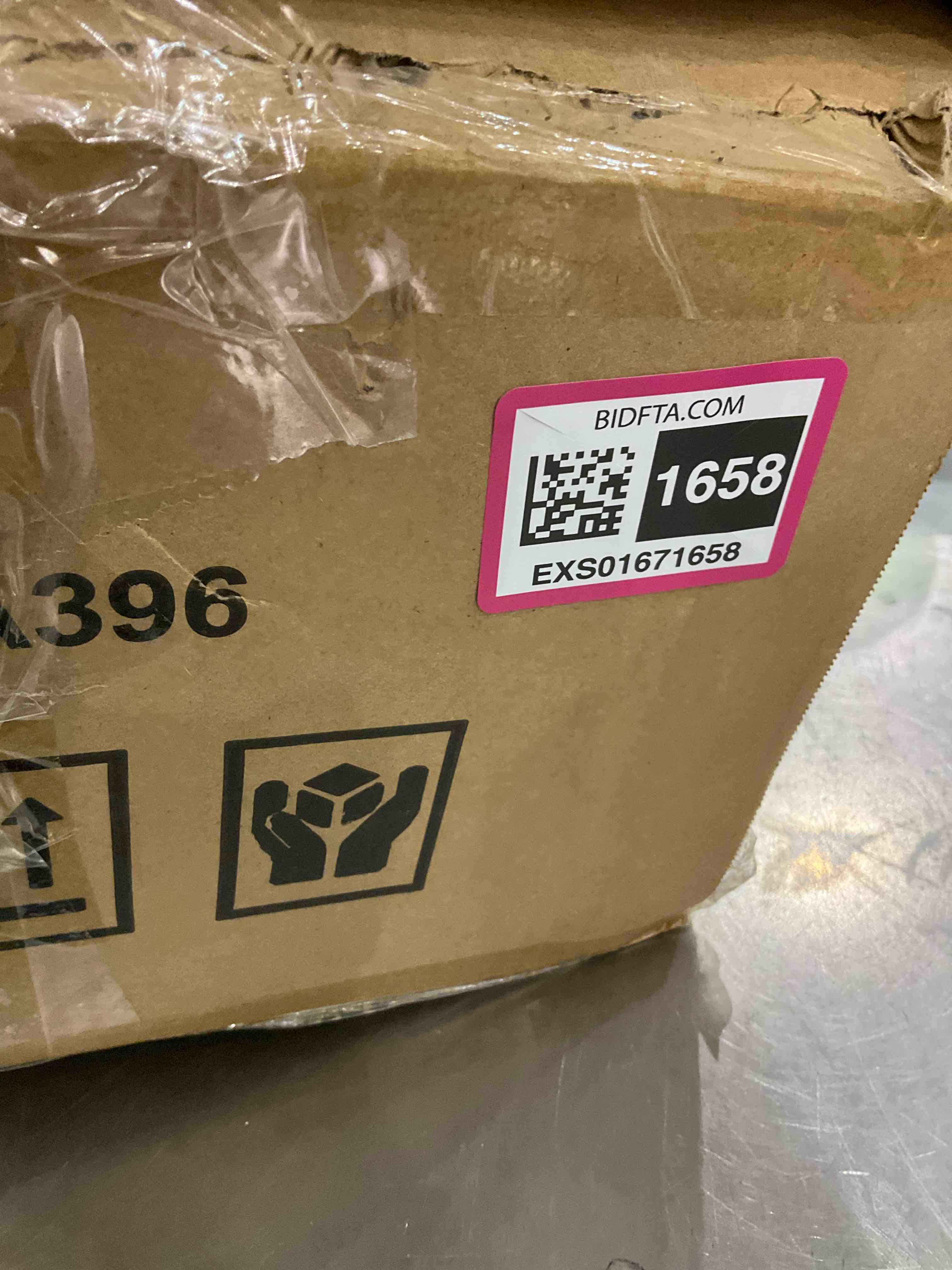 https://s3.amazonaws.com/lotting-images-prod/BargainHunt/EXS01671658_1713449712963.jpeg