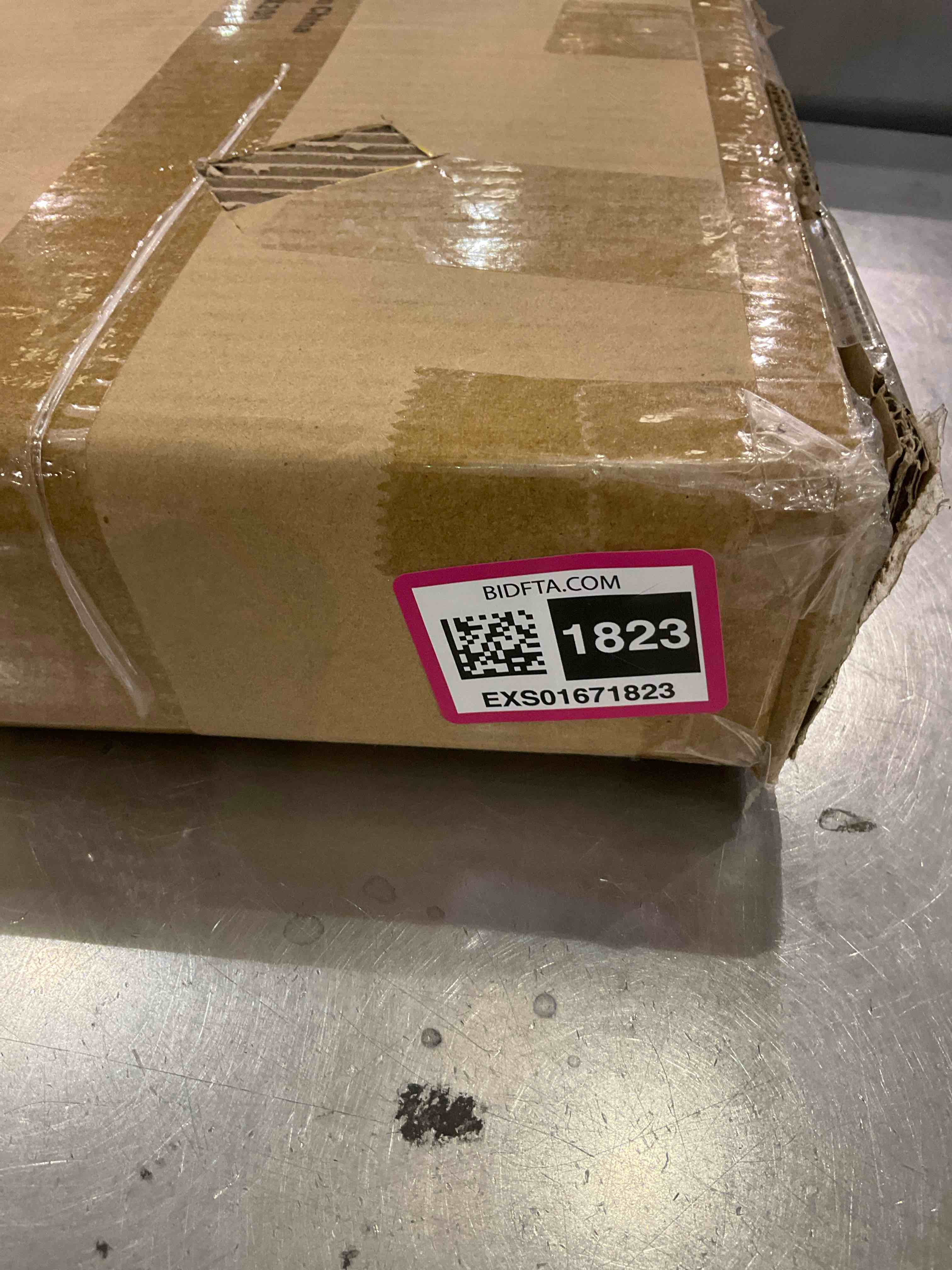 https://s3.amazonaws.com/lotting-images-prod/BargainHunt/EXS01671823_1713534336115.jpeg