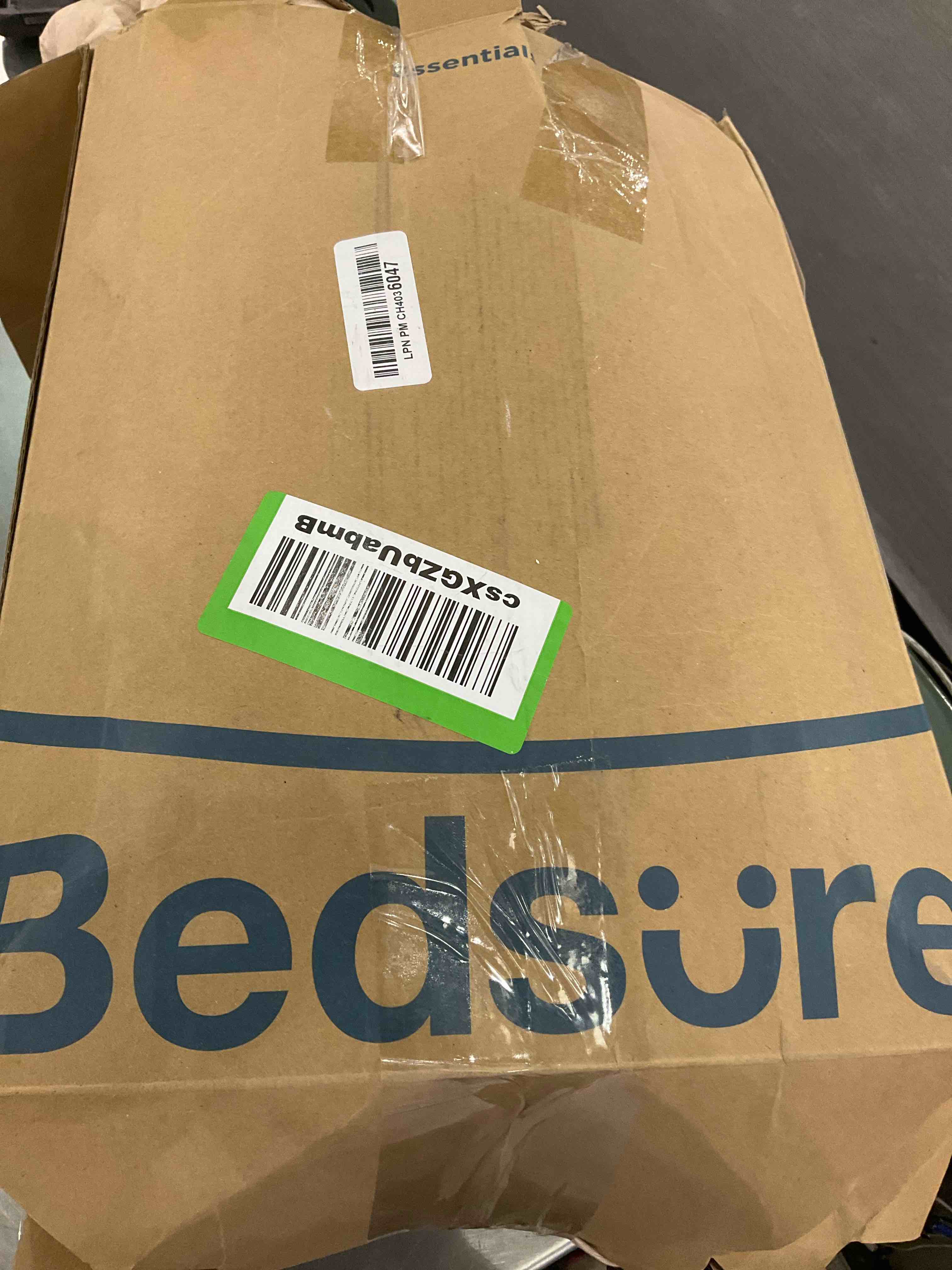 https://s3.amazonaws.com/lotting-images-prod/BargainHunt/EXS01672308_1713553275618.jpeg