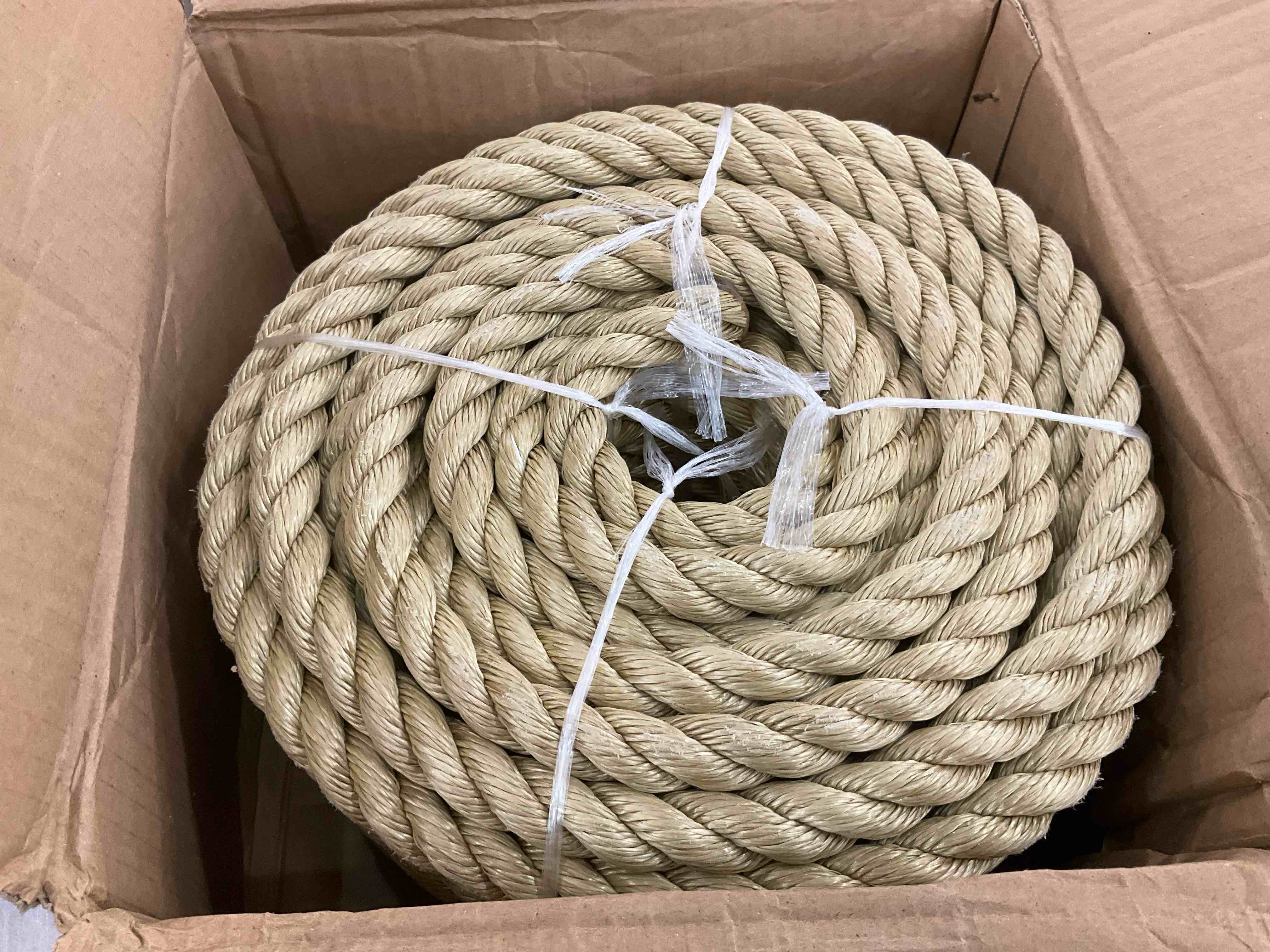 https://s3.amazonaws.com/lotting-images-prod/BargainHunt/EXS01672440_1713807412157.jpeg