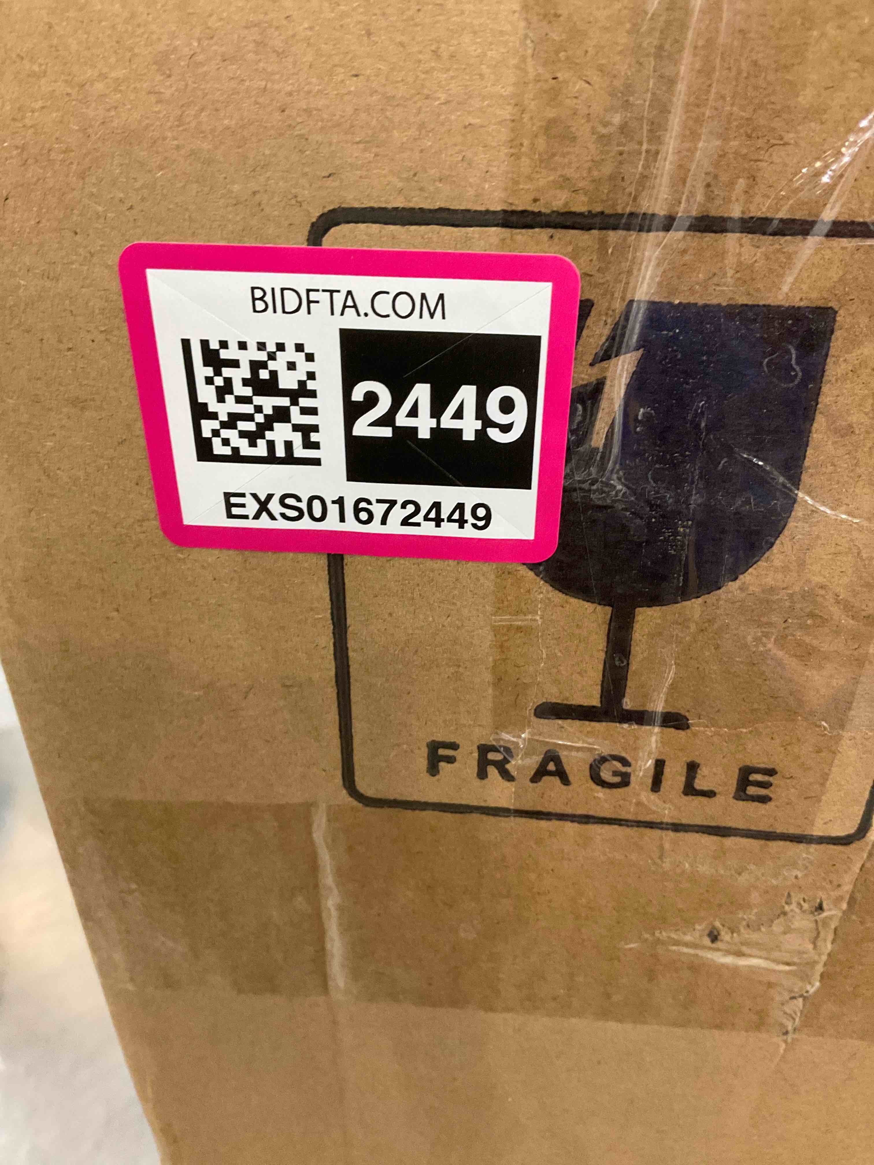 https://s3.amazonaws.com/lotting-images-prod/BargainHunt/EXS01672449_1713810422190.jpeg