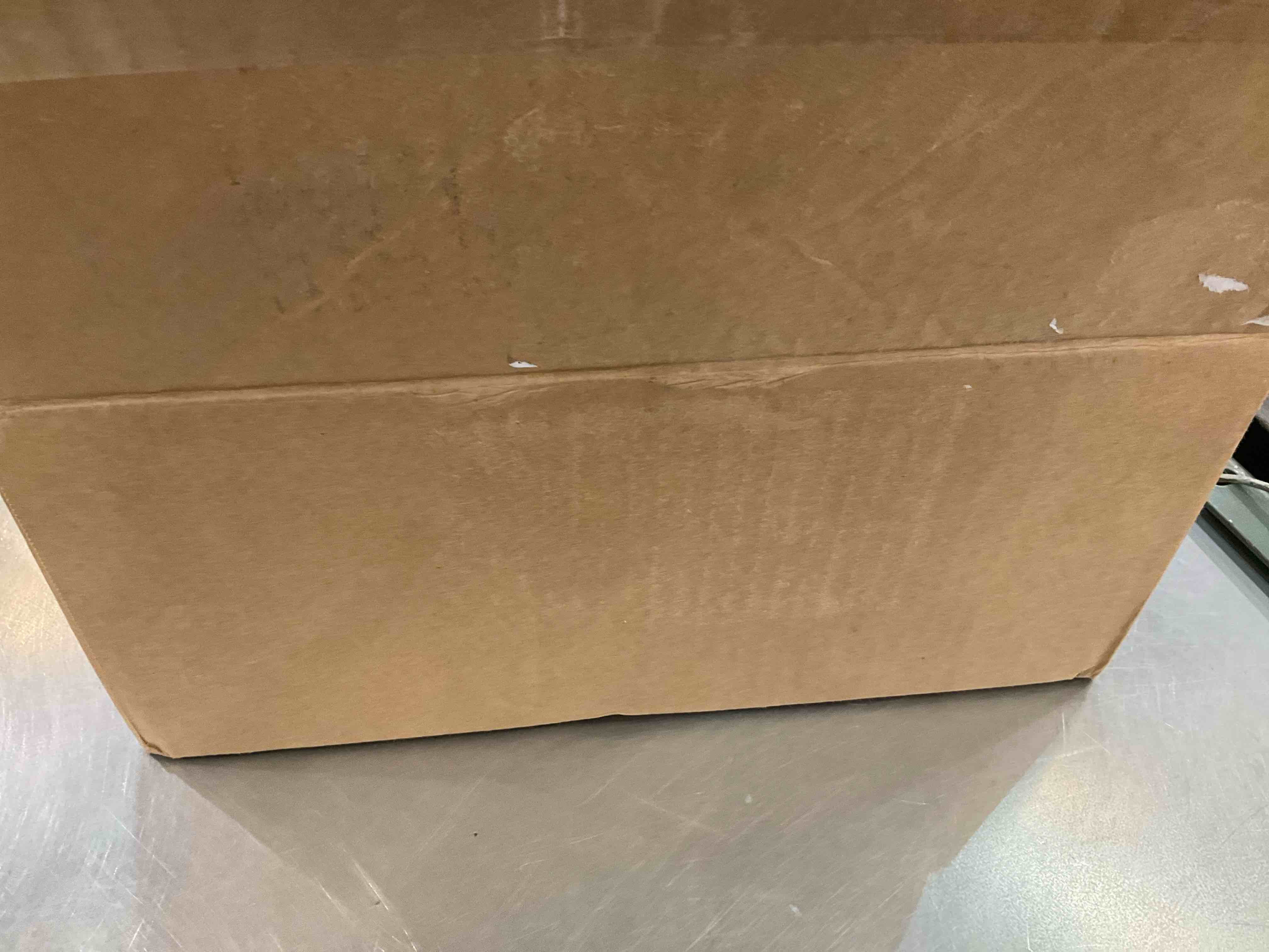 https://s3.amazonaws.com/lotting-images-prod/BargainHunt/EXS01672452_1713810879354.jpeg