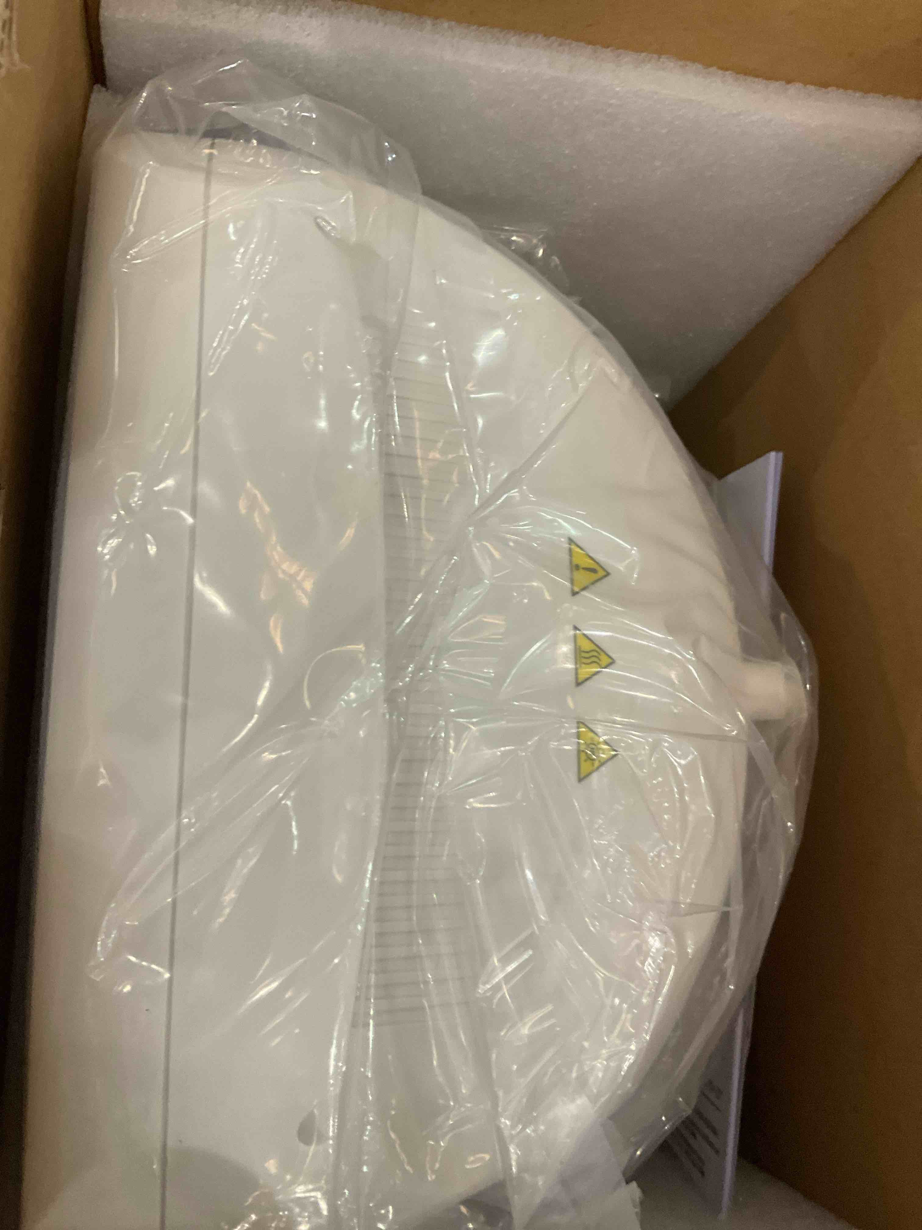 https://s3.amazonaws.com/lotting-images-prod/BargainHunt/EXS01672559_1714142541330.jpeg