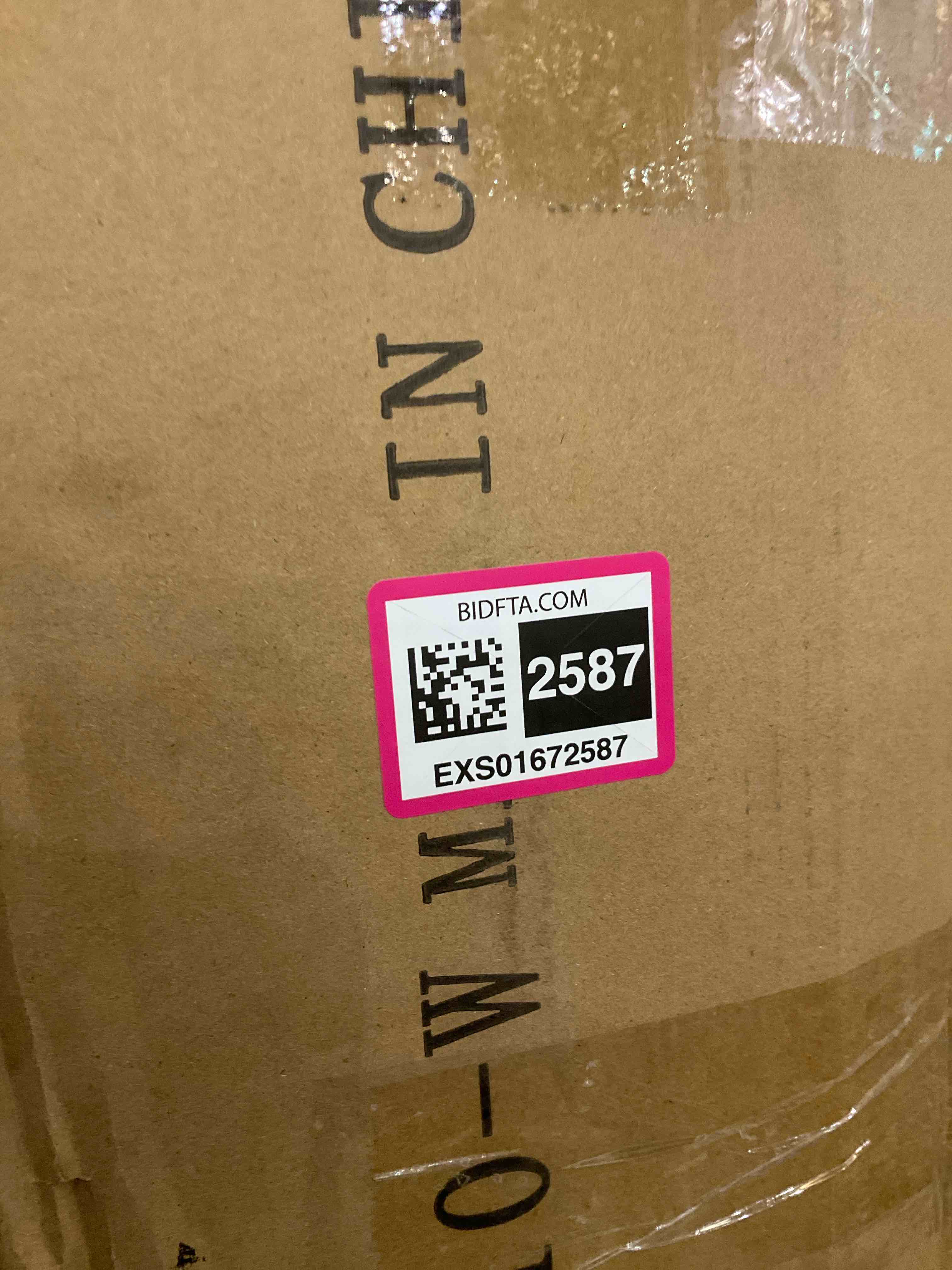https://s3.amazonaws.com/lotting-images-prod/BargainHunt/EXS01672587_1714150849635.jpeg