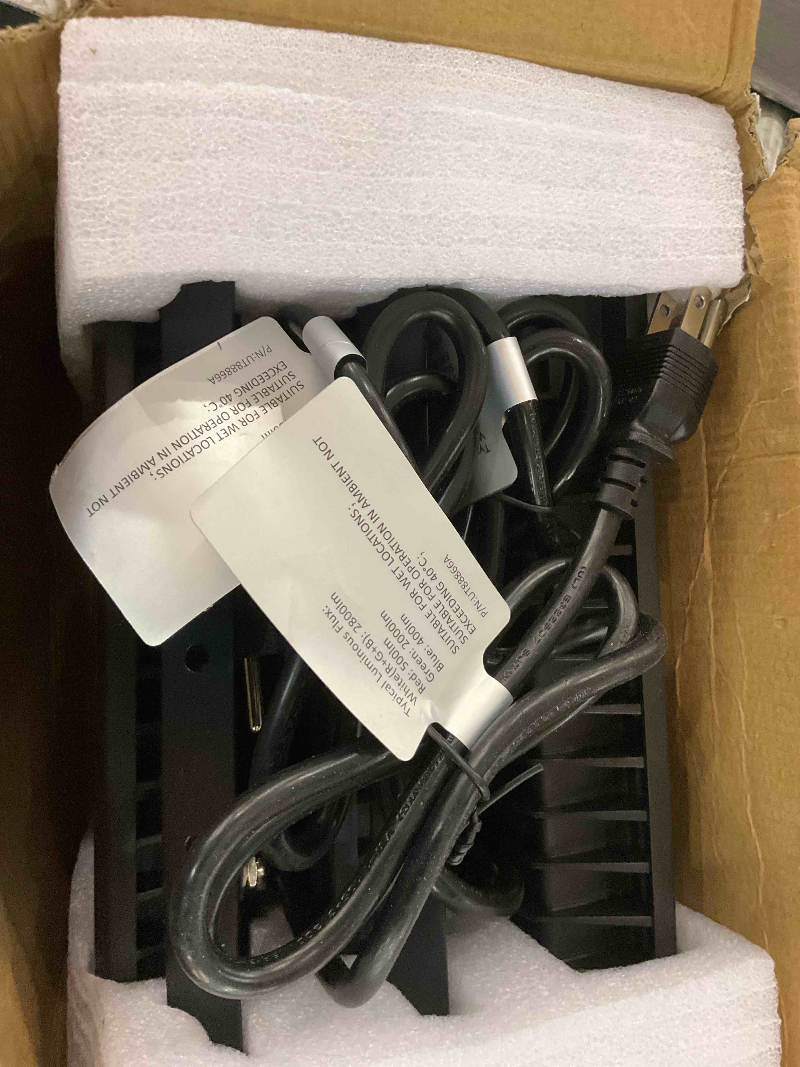 https://s3.amazonaws.com/lotting-images-prod/BargainHunt/EXS01672622_1714158475635.jpeg