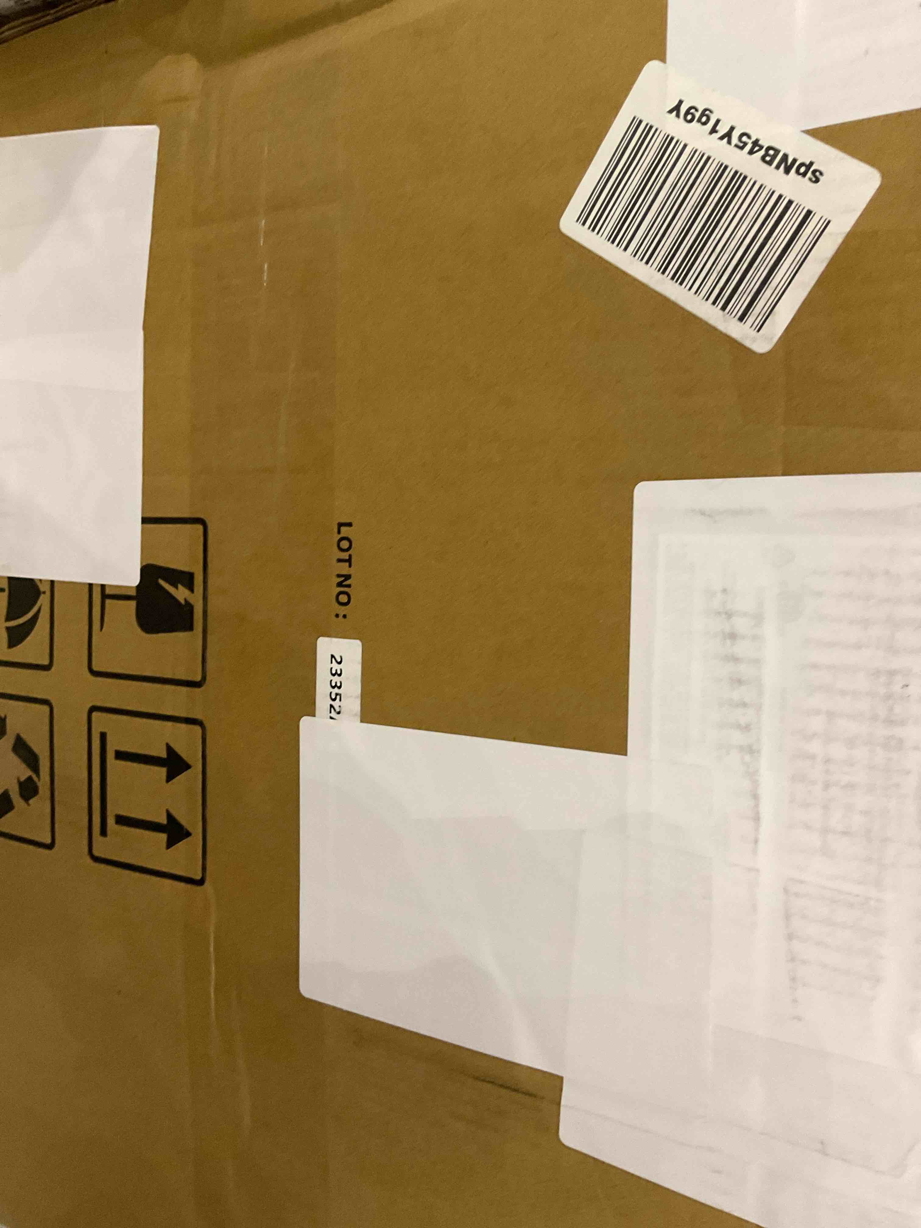 https://s3.amazonaws.com/lotting-images-prod/BargainHunt/EXS01672676_1715879641503.jpeg