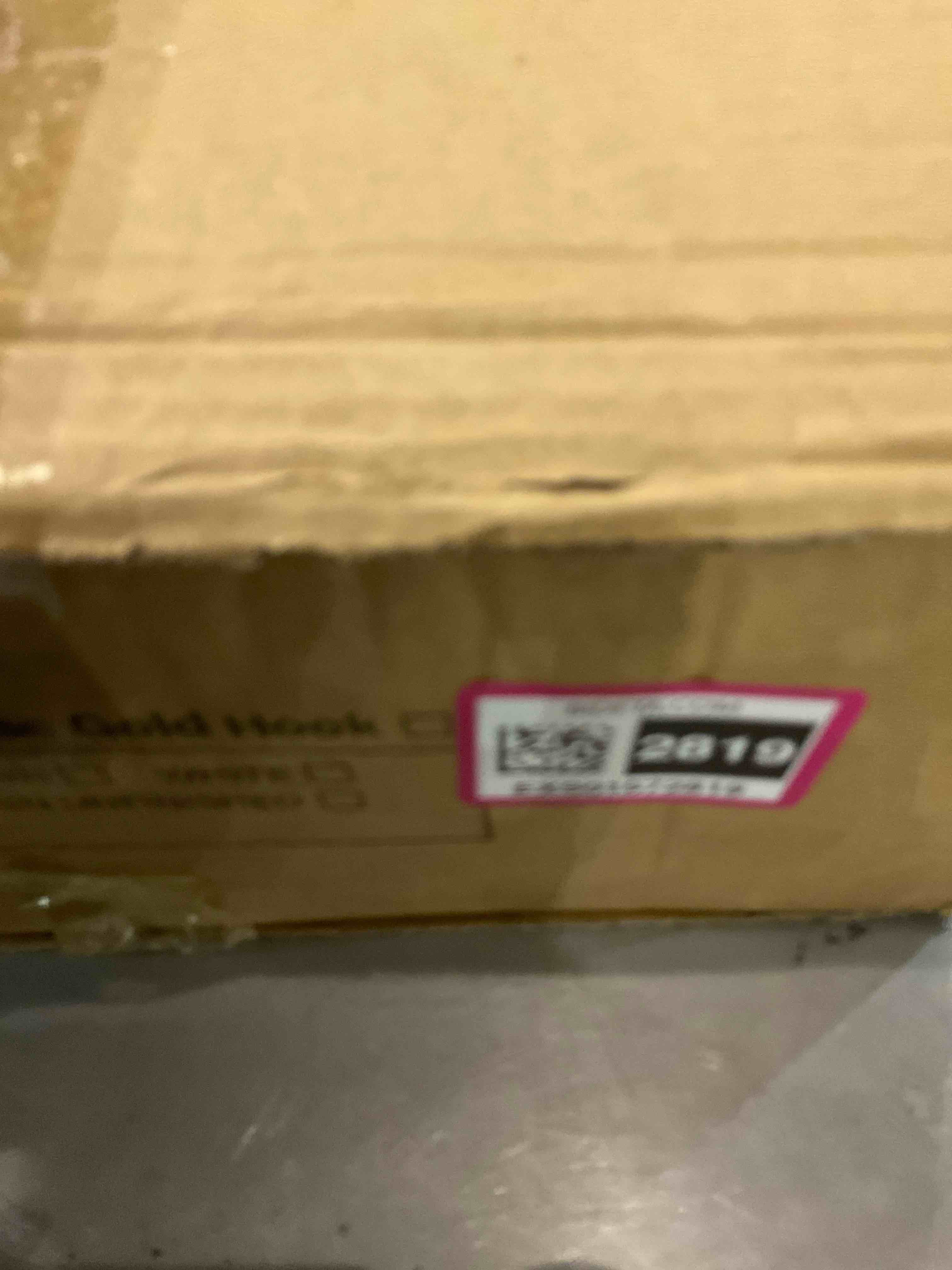 https://s3.amazonaws.com/lotting-images-prod/BargainHunt/EXS01672819_1715965256477.jpeg