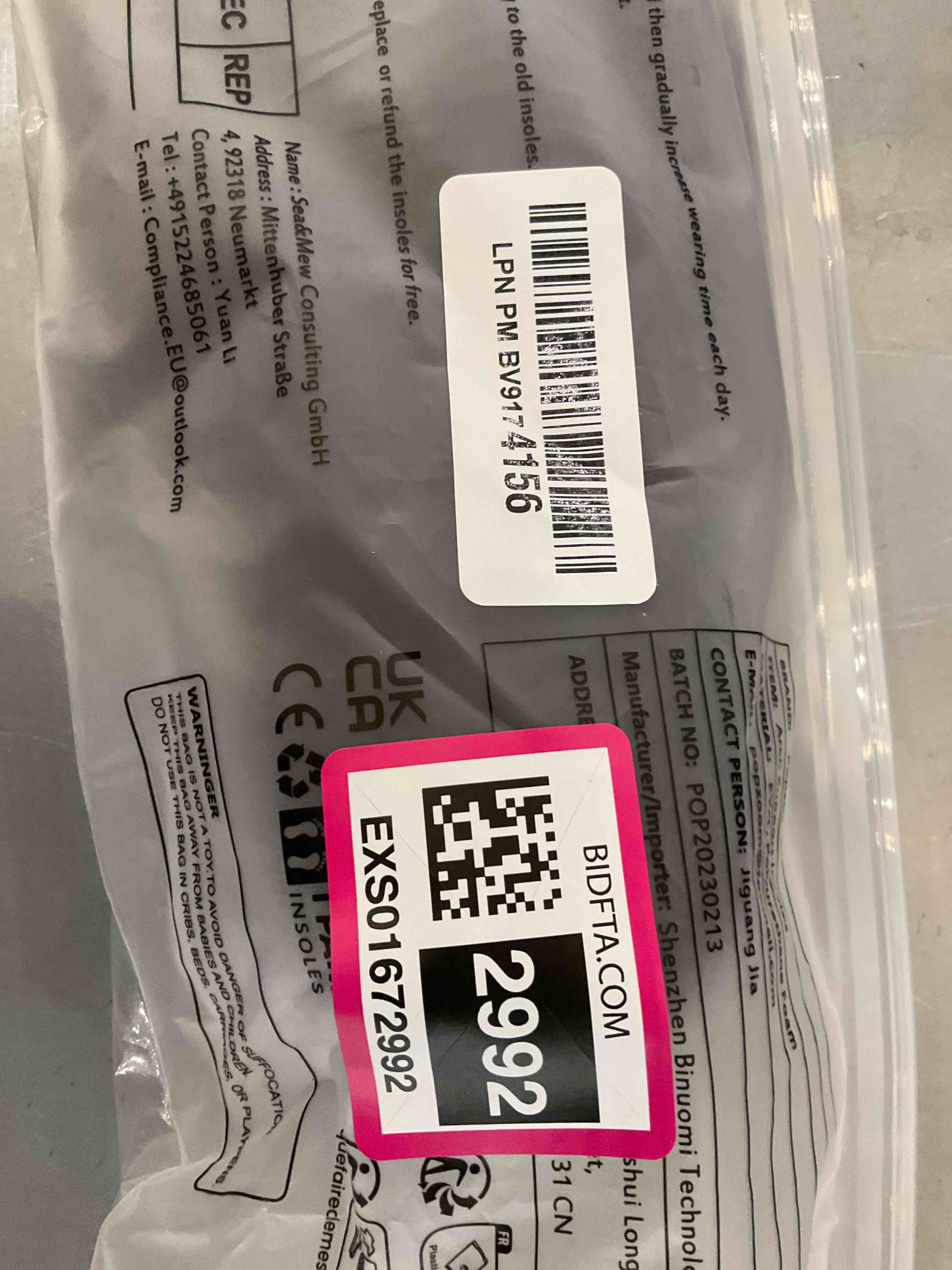 https://s3.amazonaws.com/lotting-images-prod/BargainHunt/EXS01672992_1716229704542.jpeg