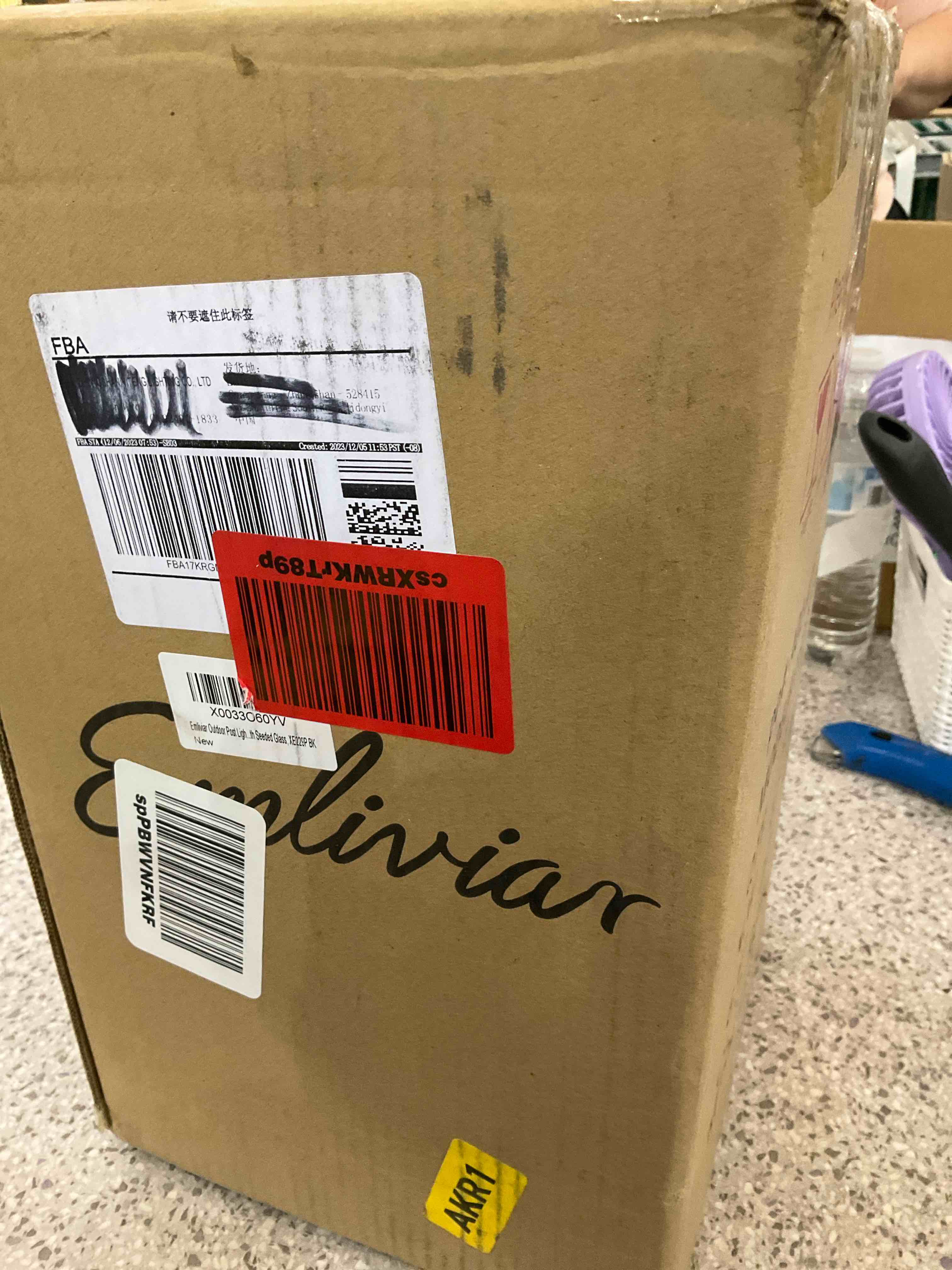 https://s3.amazonaws.com/lotting-images-prod/BargainHunt/EXS01673199_1713805608571.jpeg