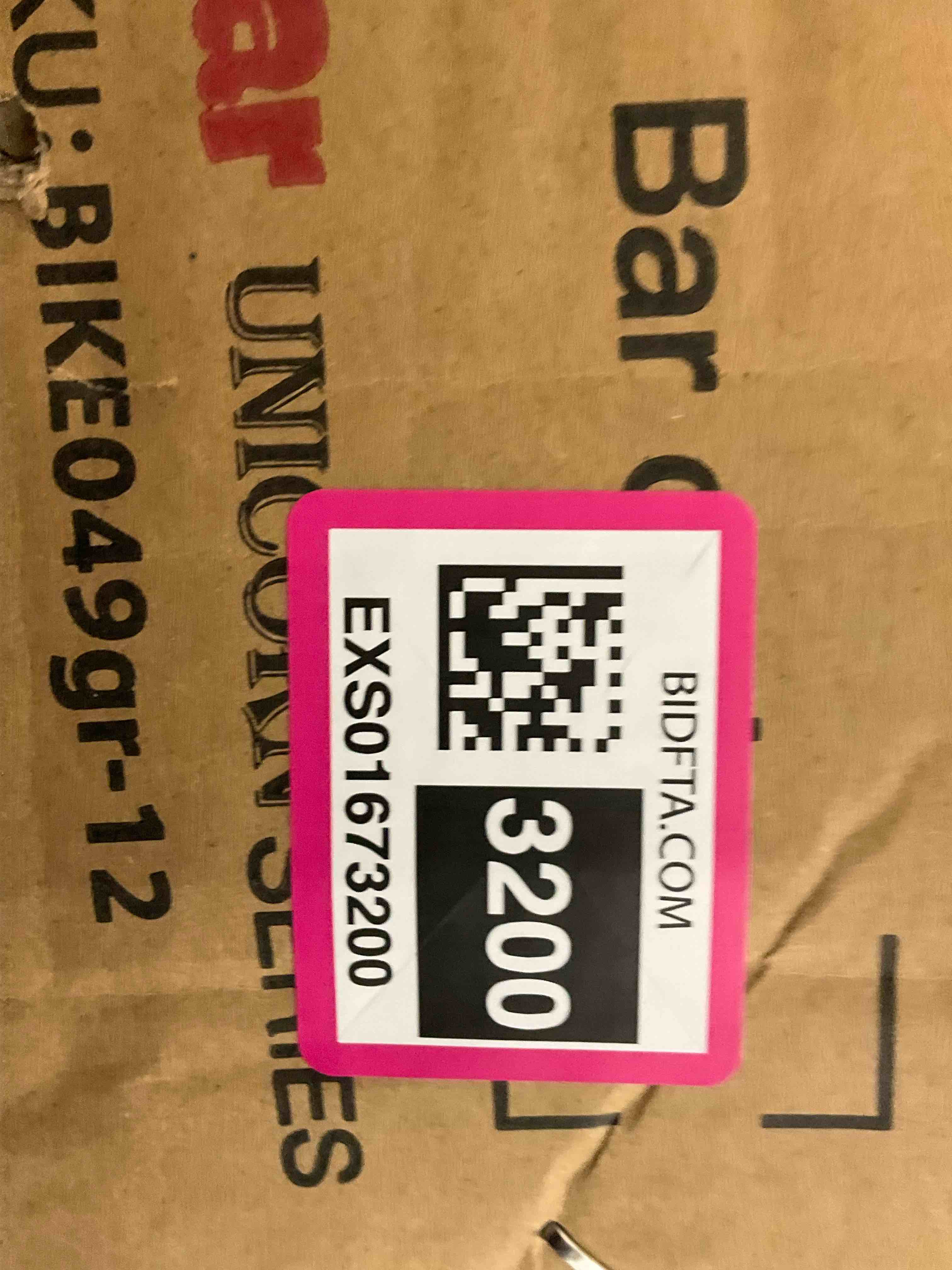 https://s3.amazonaws.com/lotting-images-prod/BargainHunt/EXS01673200_1713805862975.jpeg
