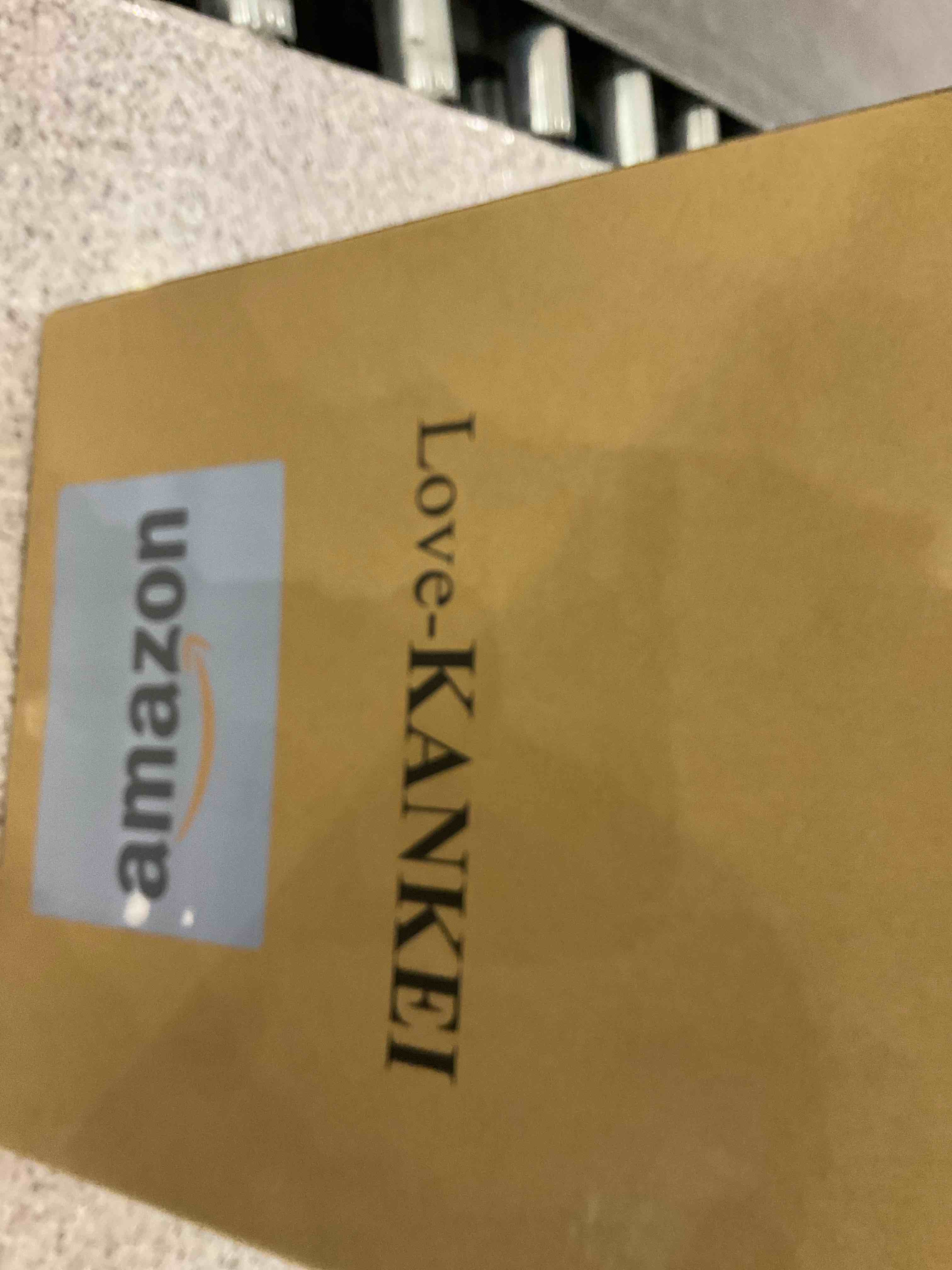 https://s3.amazonaws.com/lotting-images-prod/BargainHunt/EXS01673251_1713879205717.jpeg