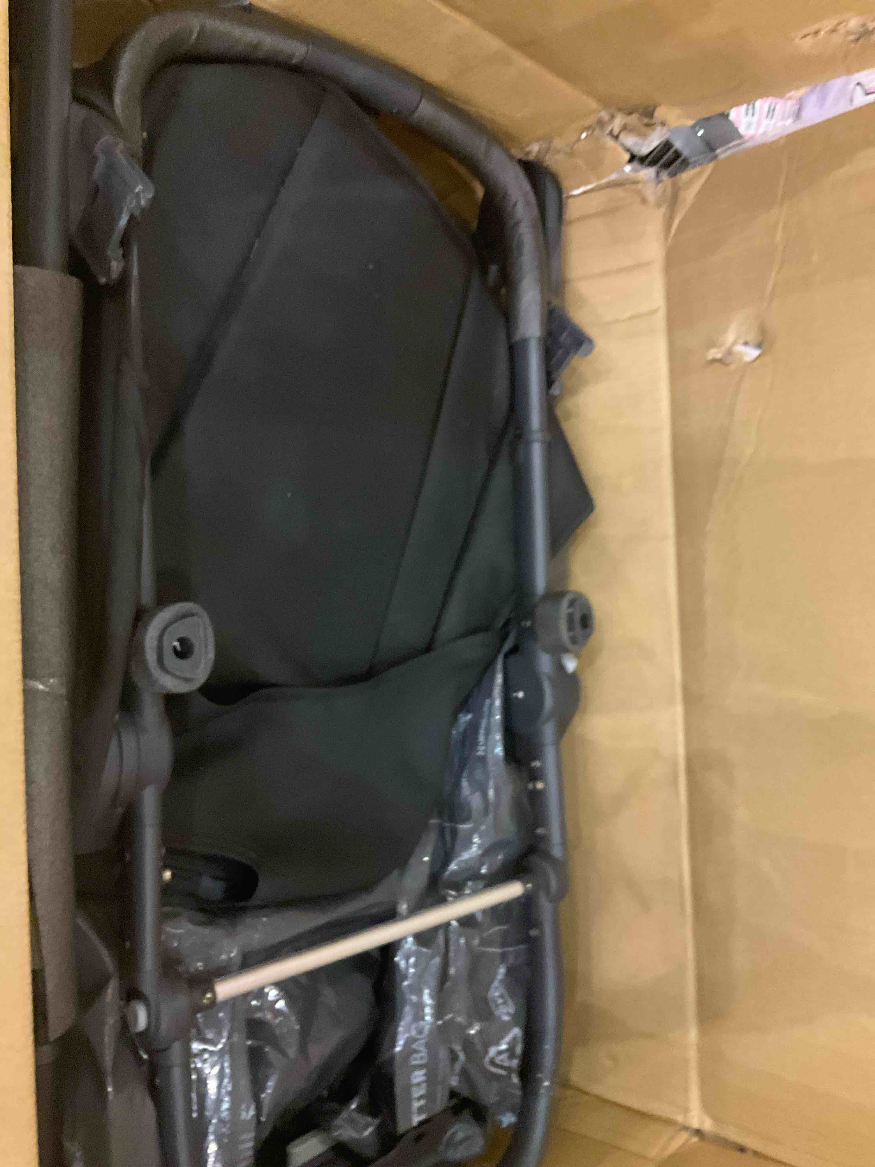 https://s3.amazonaws.com/lotting-images-prod/BargainHunt/EXS01673399_1714048344883.jpeg