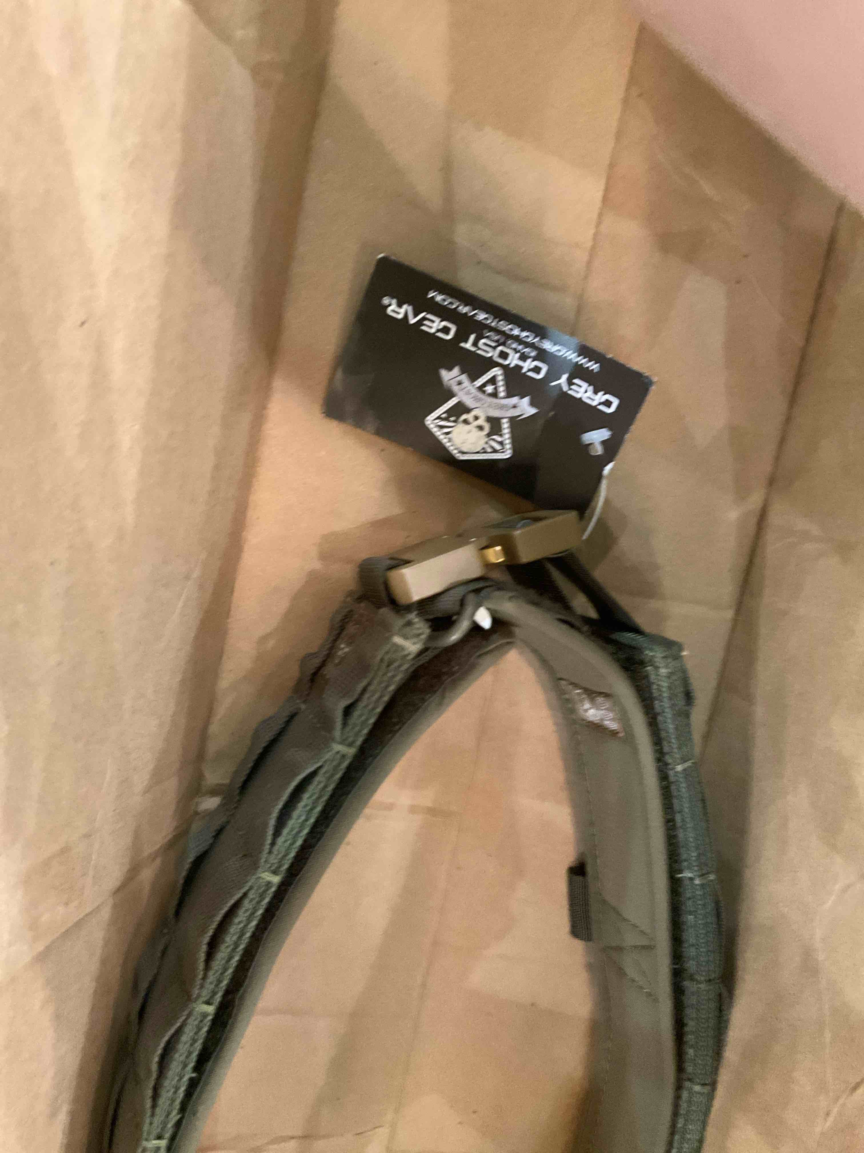 https://s3.amazonaws.com/lotting-images-prod/BargainHunt/EXS01673464_1714065854746.jpeg