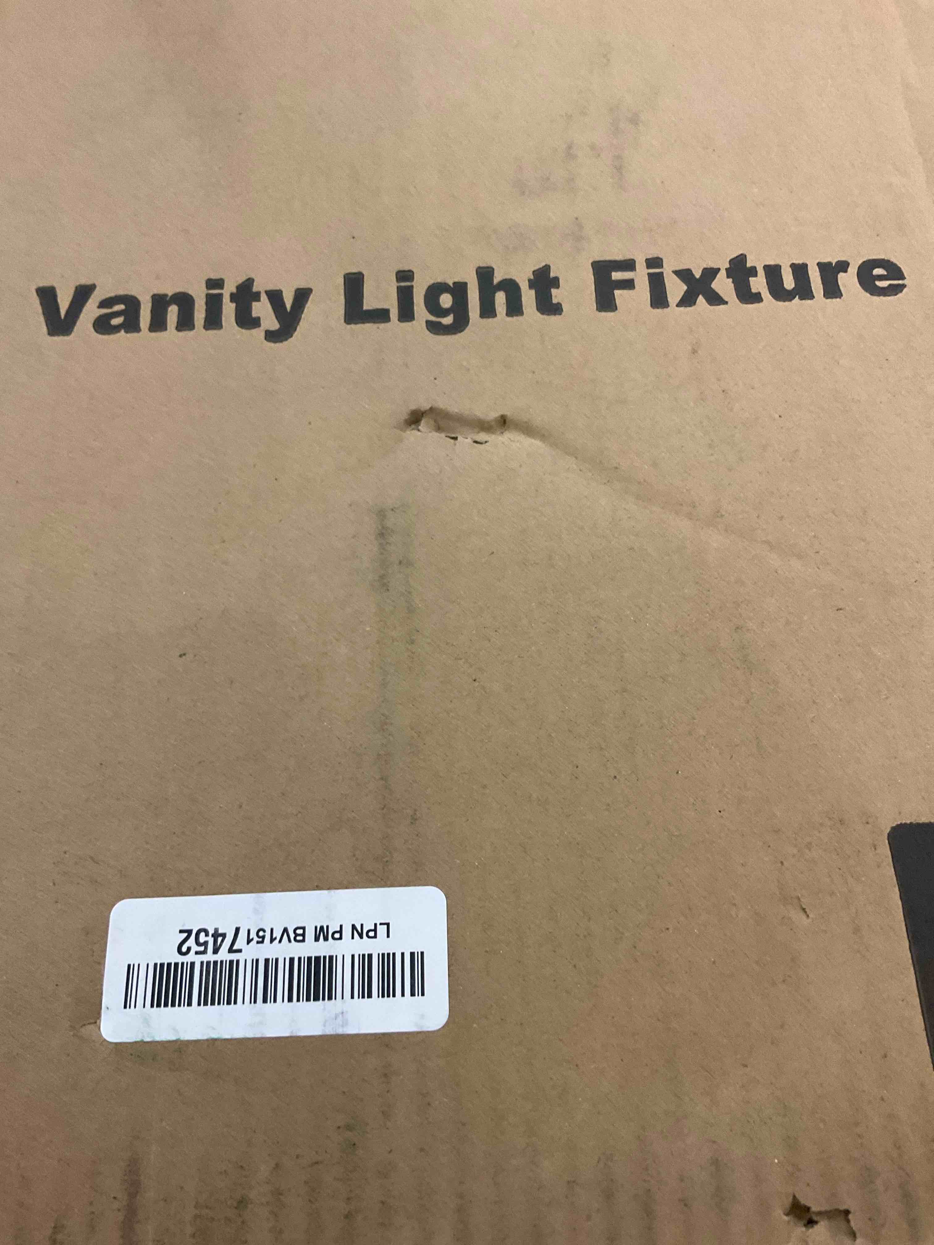 https://s3.amazonaws.com/lotting-images-prod/BargainHunt/EXS01673692_1713788861434.jpeg