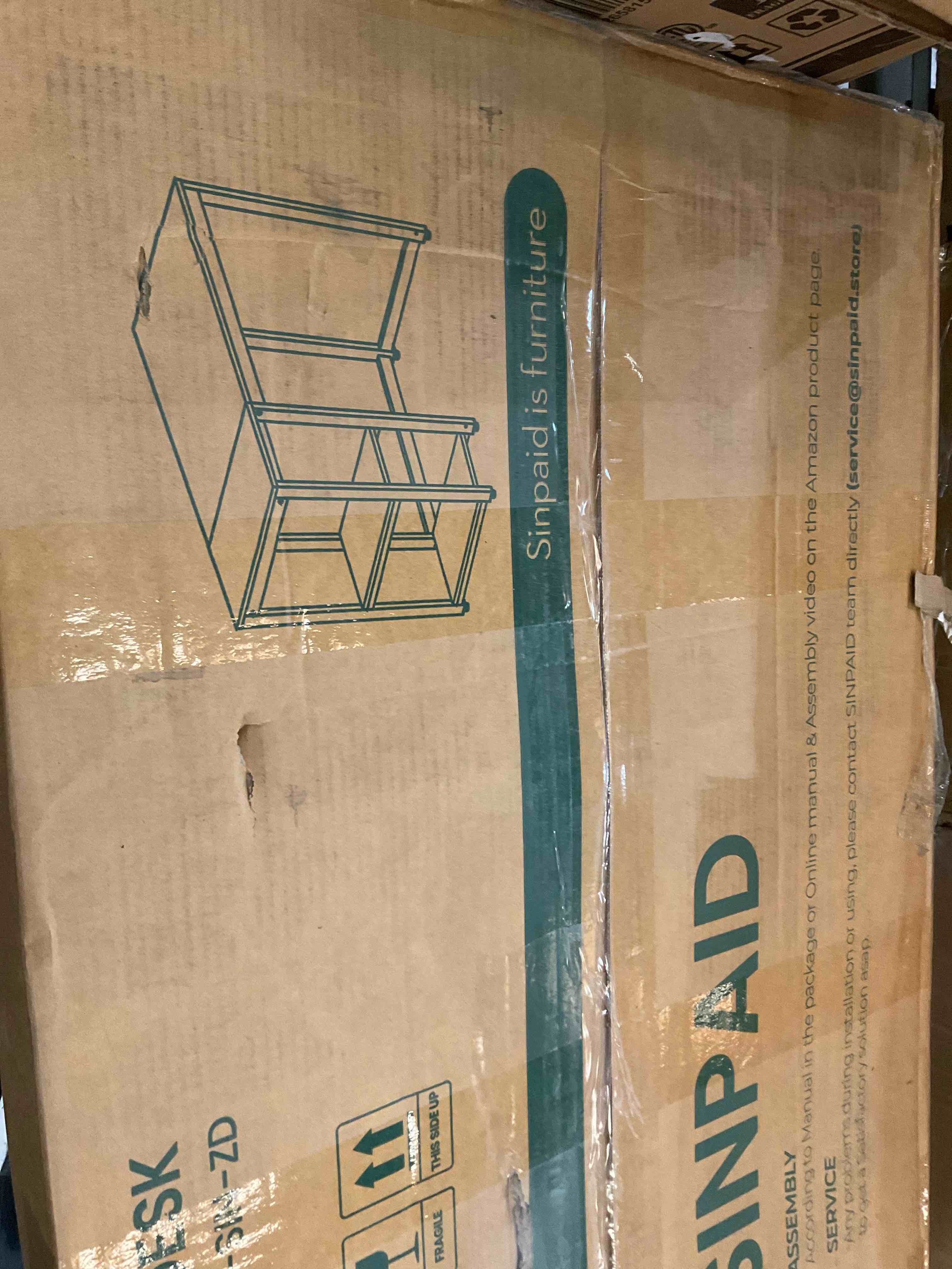https://s3.amazonaws.com/lotting-images-prod/BargainHunt/EXS01673742_1713806761887.jpeg