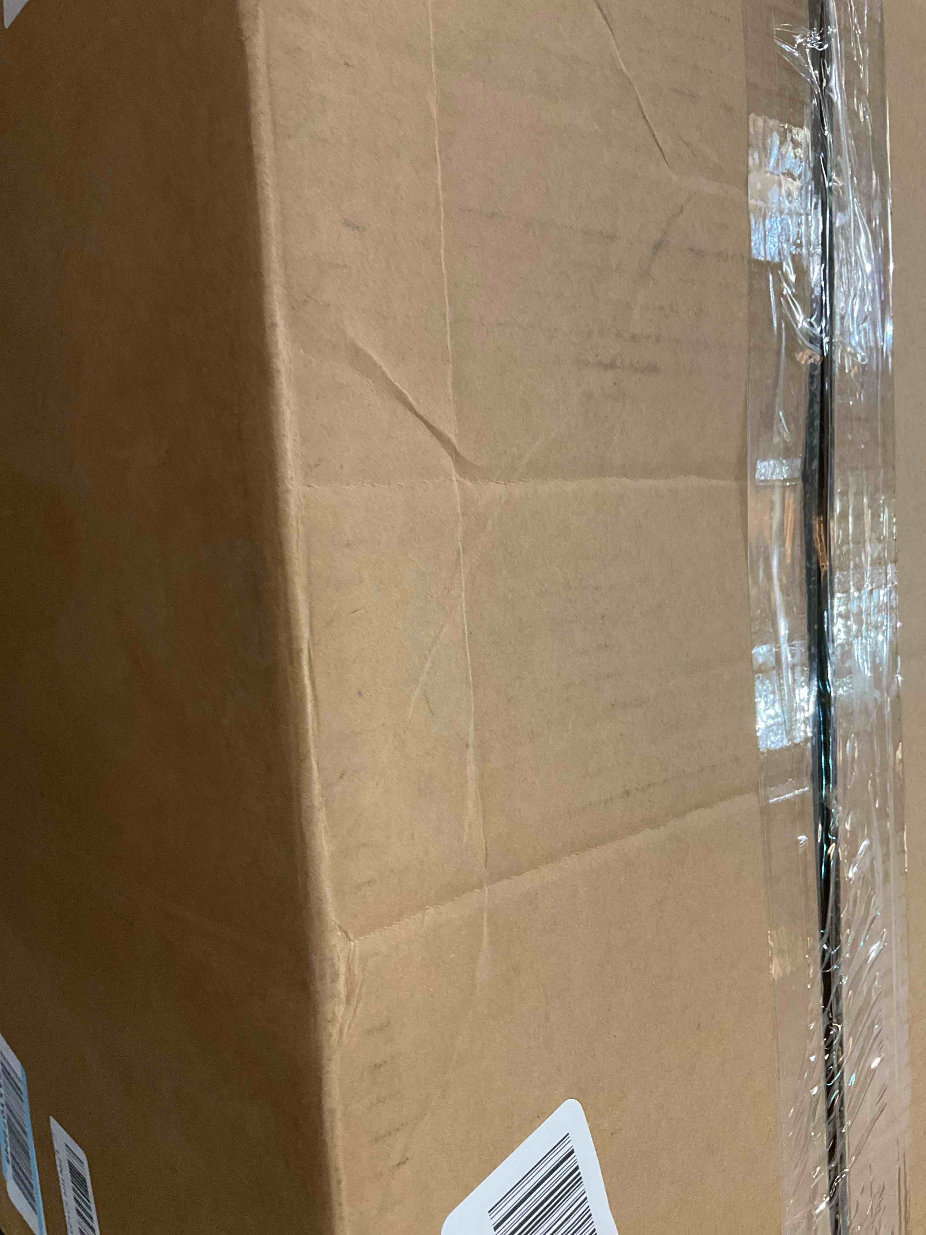 https://s3.amazonaws.com/lotting-images-prod/BargainHunt/EXS01673756_1713812290917.jpeg