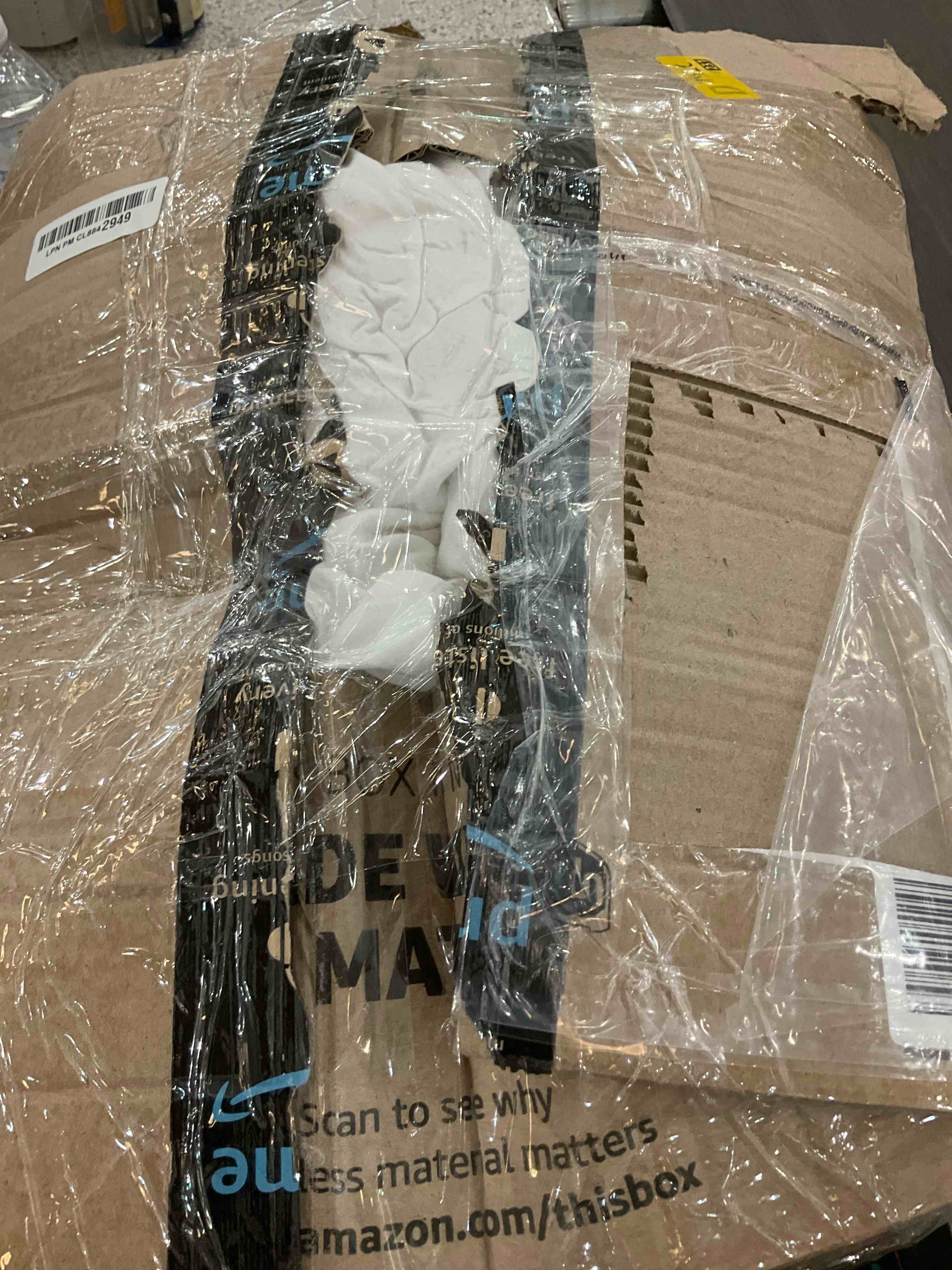 https://s3.amazonaws.com/lotting-images-prod/BargainHunt/EXS01673859_1713898281408.jpeg