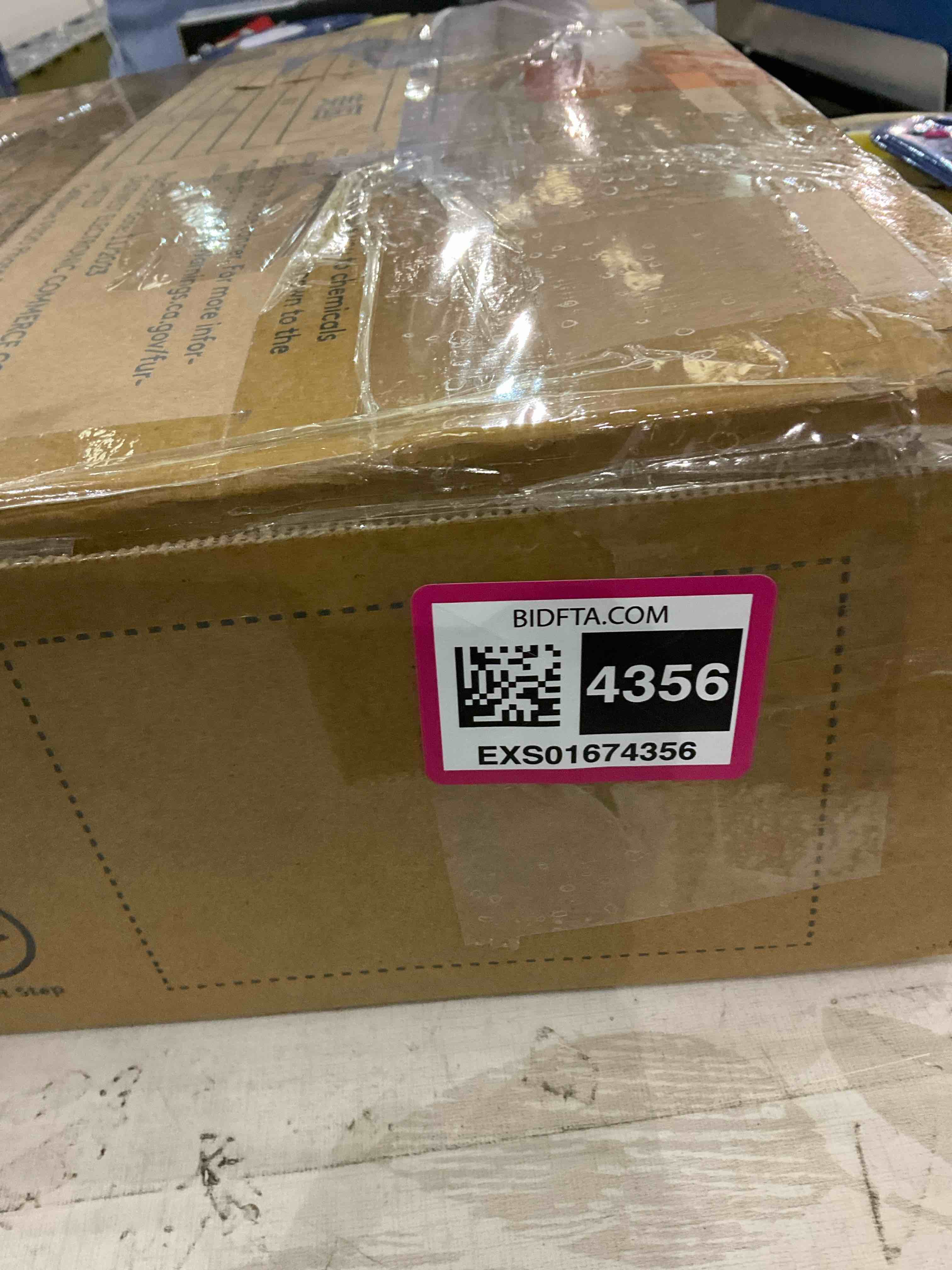 https://s3.amazonaws.com/lotting-images-prod/BargainHunt/EXS01674356_1715793867842.jpeg