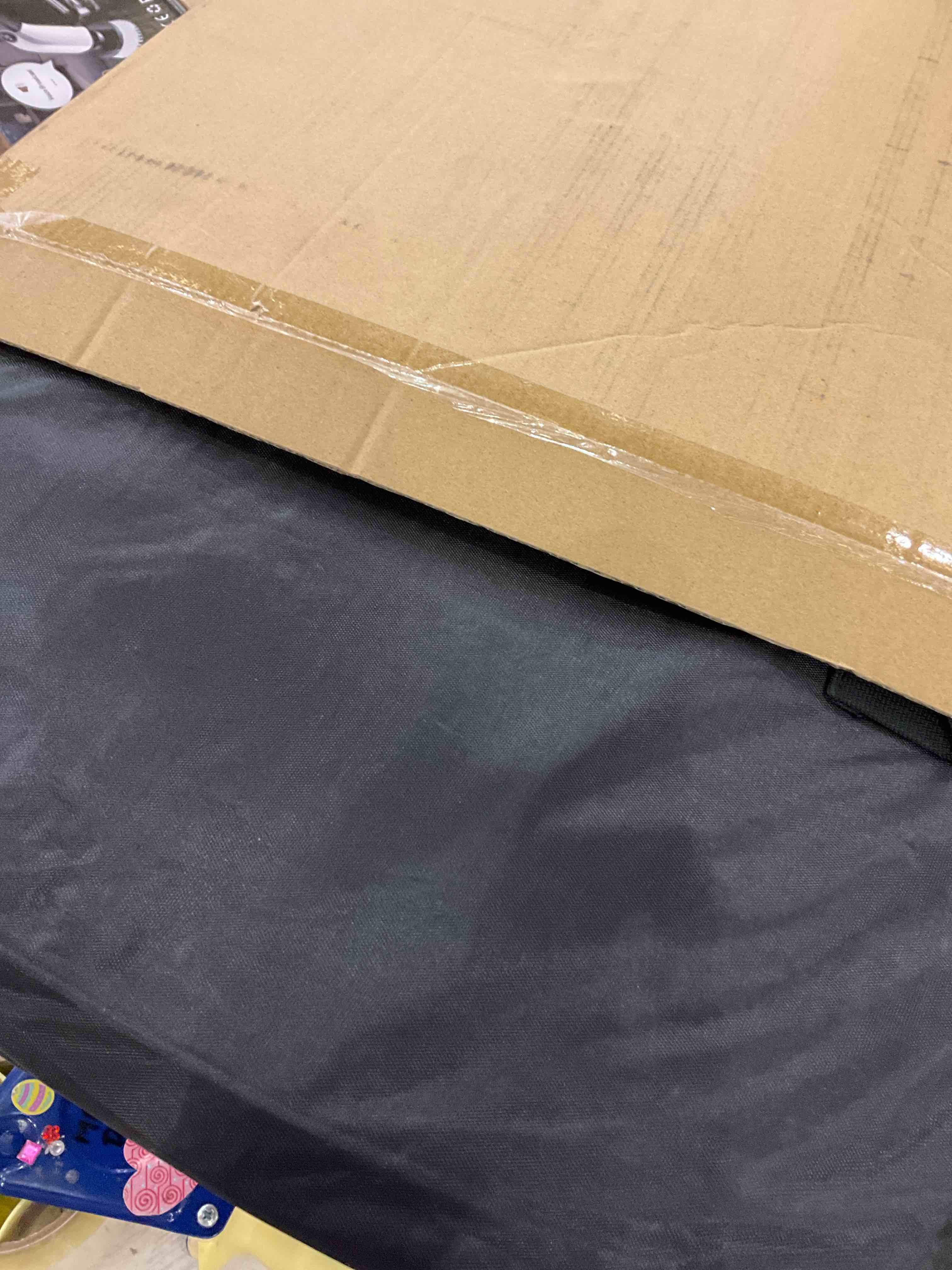 https://s3.amazonaws.com/lotting-images-prod/BargainHunt/EXS01674361_1715794789600.jpeg