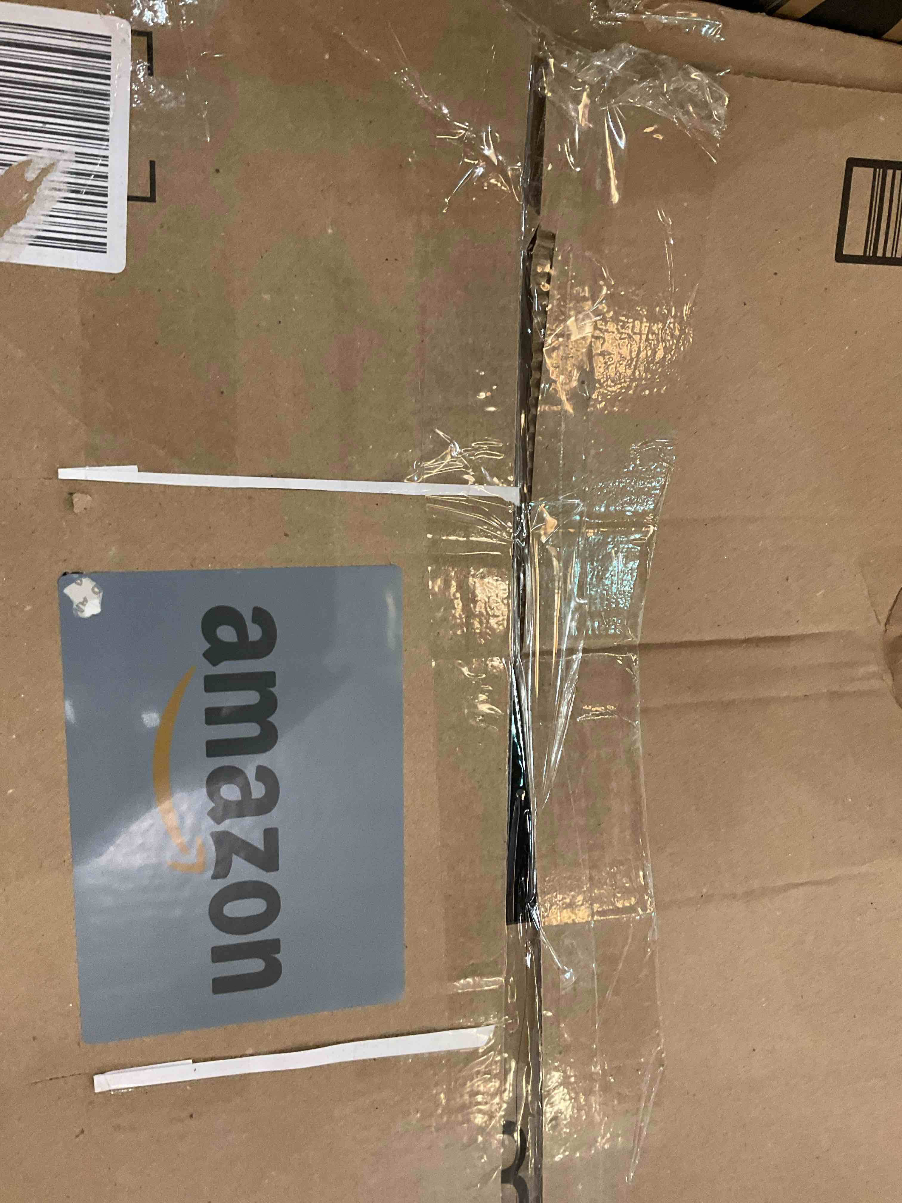 https://s3.amazonaws.com/lotting-images-prod/BargainHunt/EXS01674594_1714070402410.jpeg