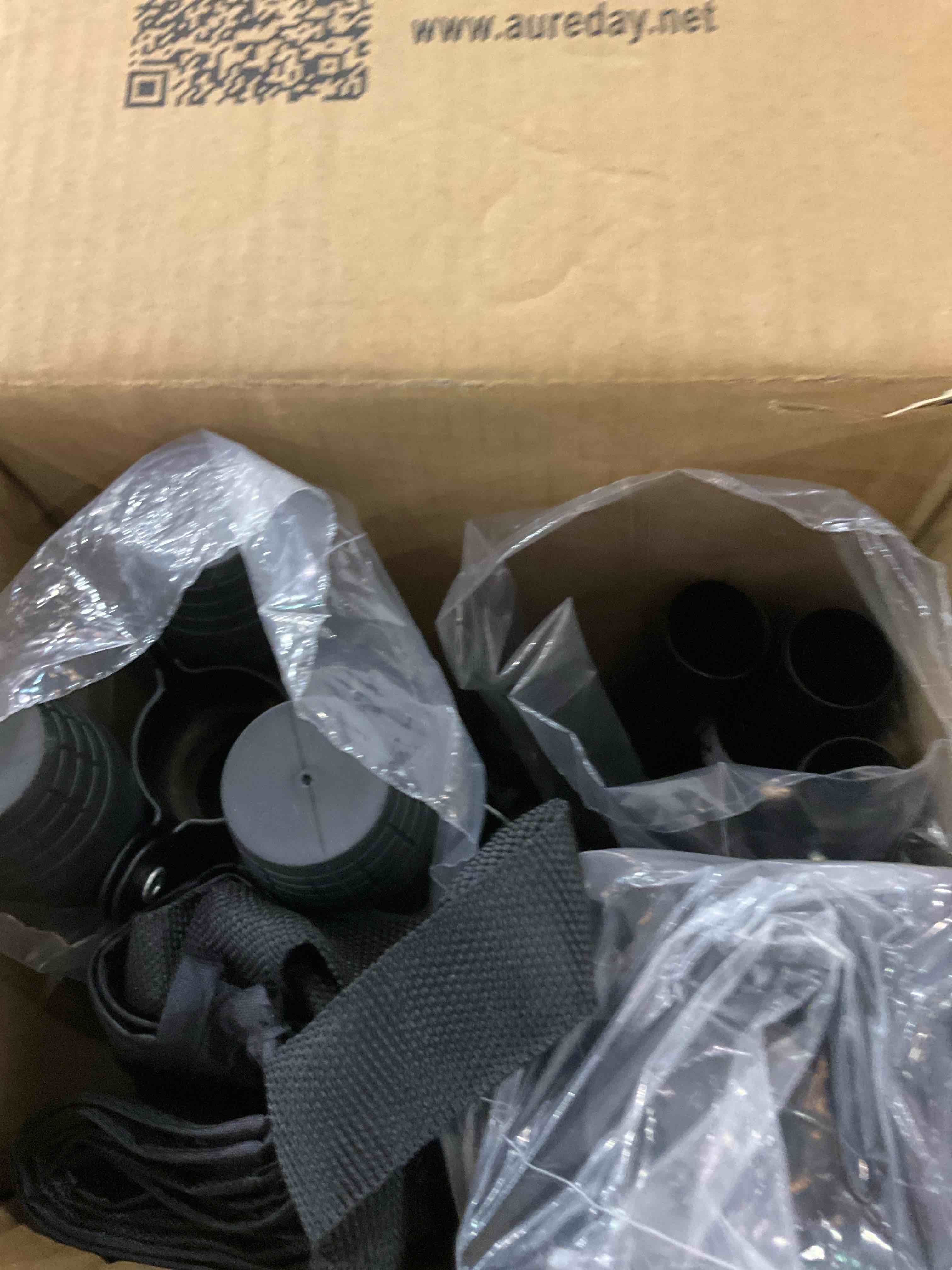 https://s3.amazonaws.com/lotting-images-prod/BargainHunt/EXS01674739_1714396961797.jpeg