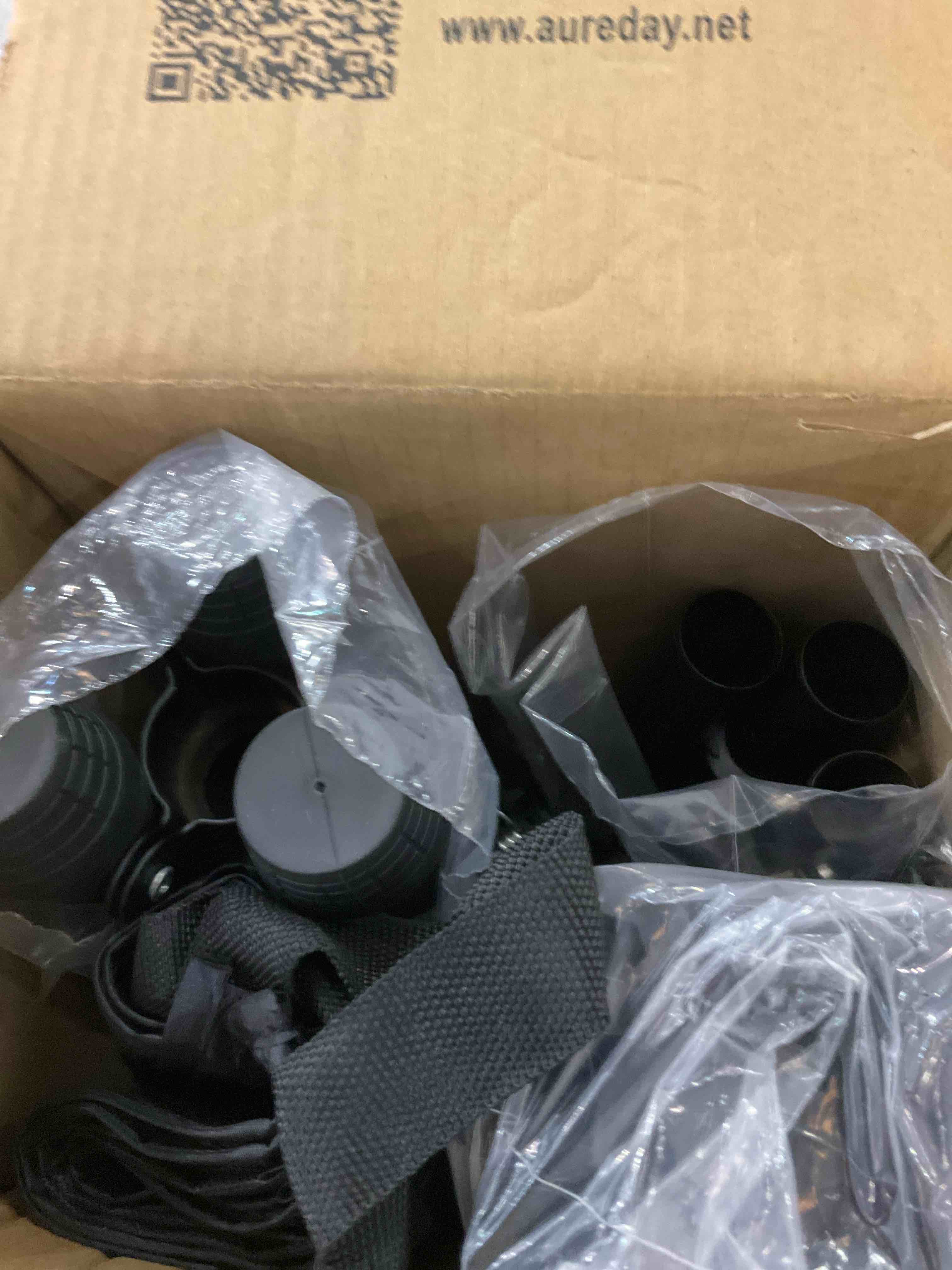 https://s3.amazonaws.com/lotting-images-prod/BargainHunt/EXS01674739_1714396962879.jpeg
