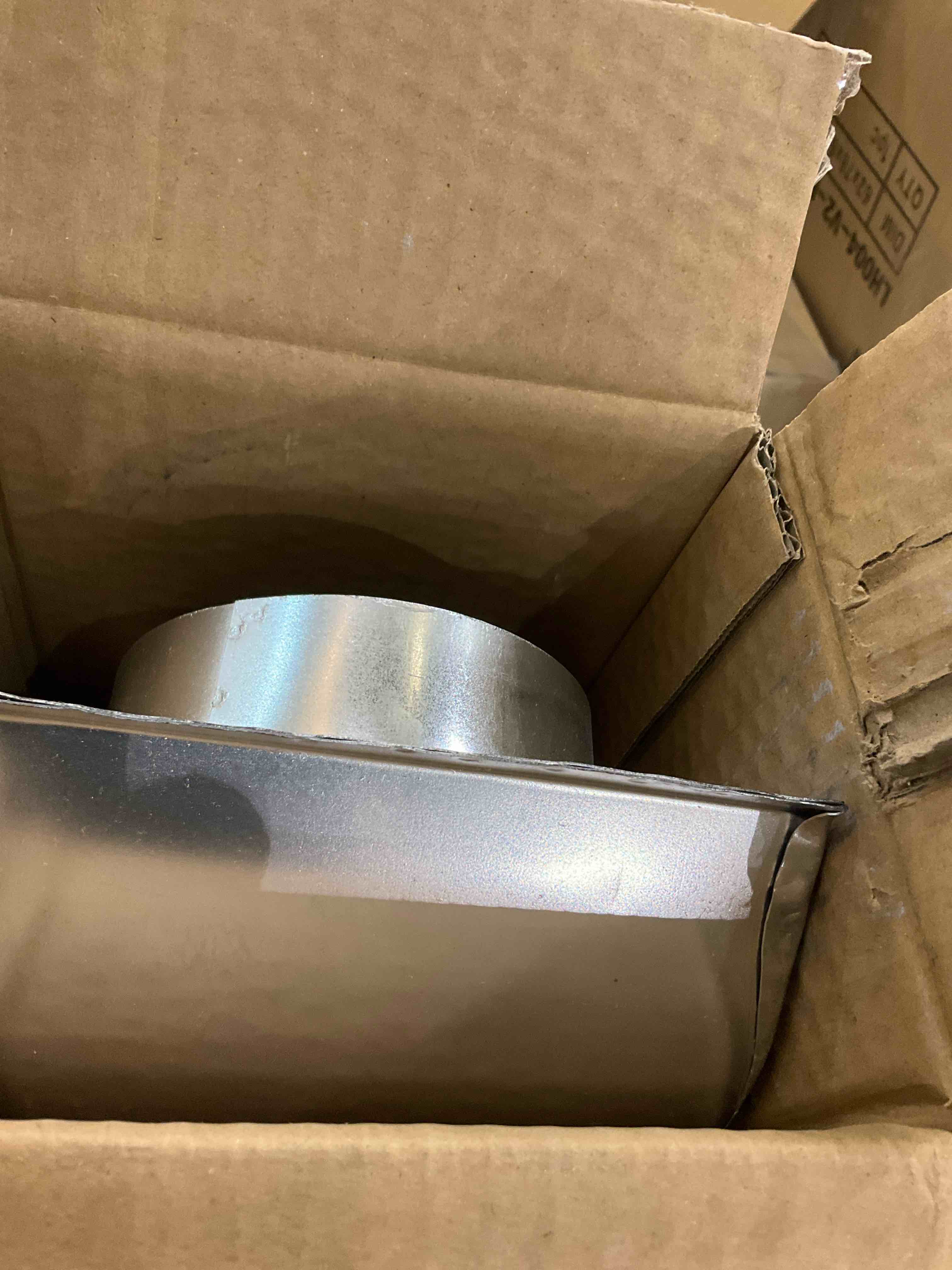 https://s3.amazonaws.com/lotting-images-prod/BargainHunt/EXS01674926_1714490935271.jpeg