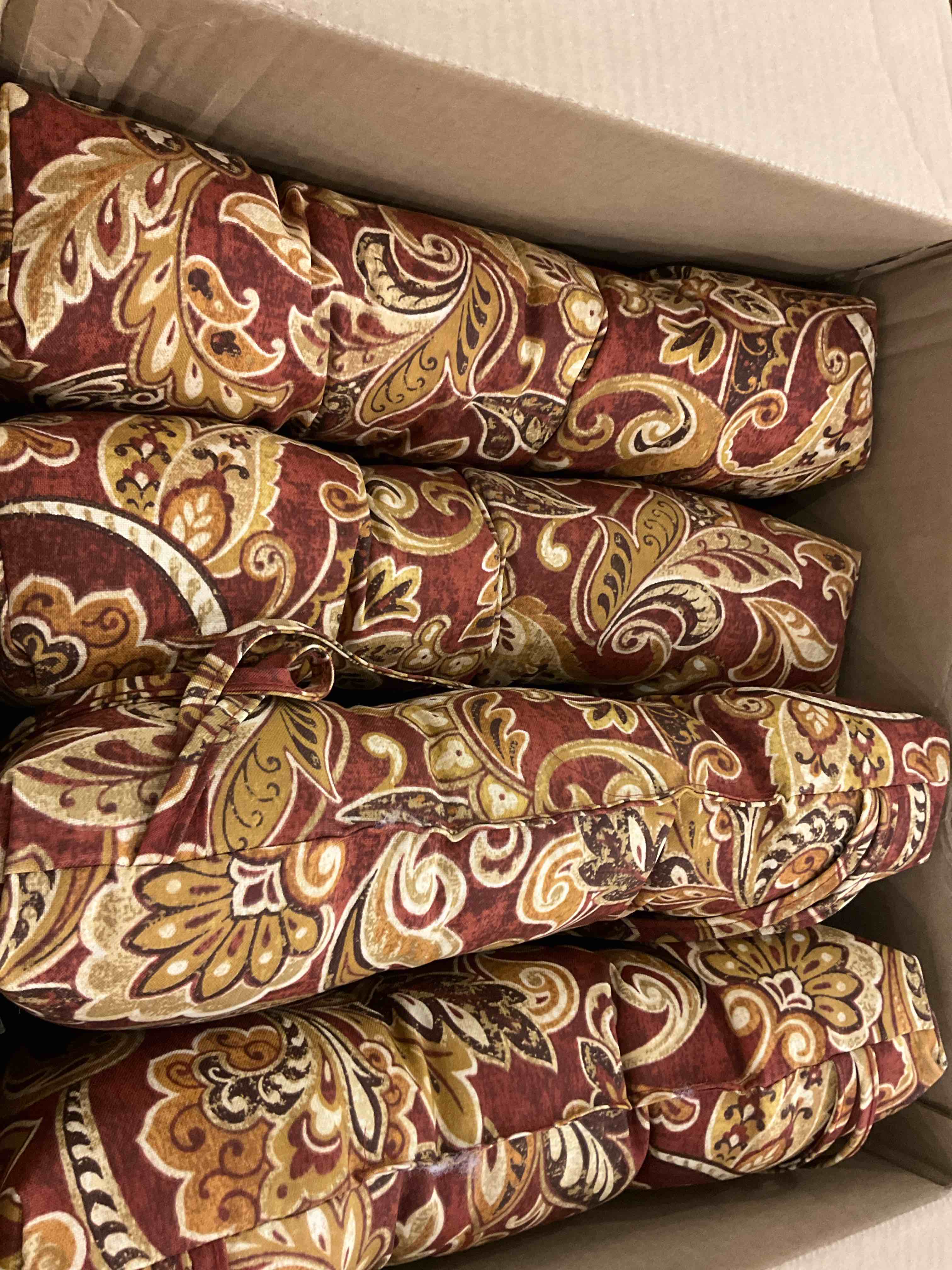 https://s3.amazonaws.com/lotting-images-prod/BargainHunt/EXS01674930_1714491502498.jpeg
