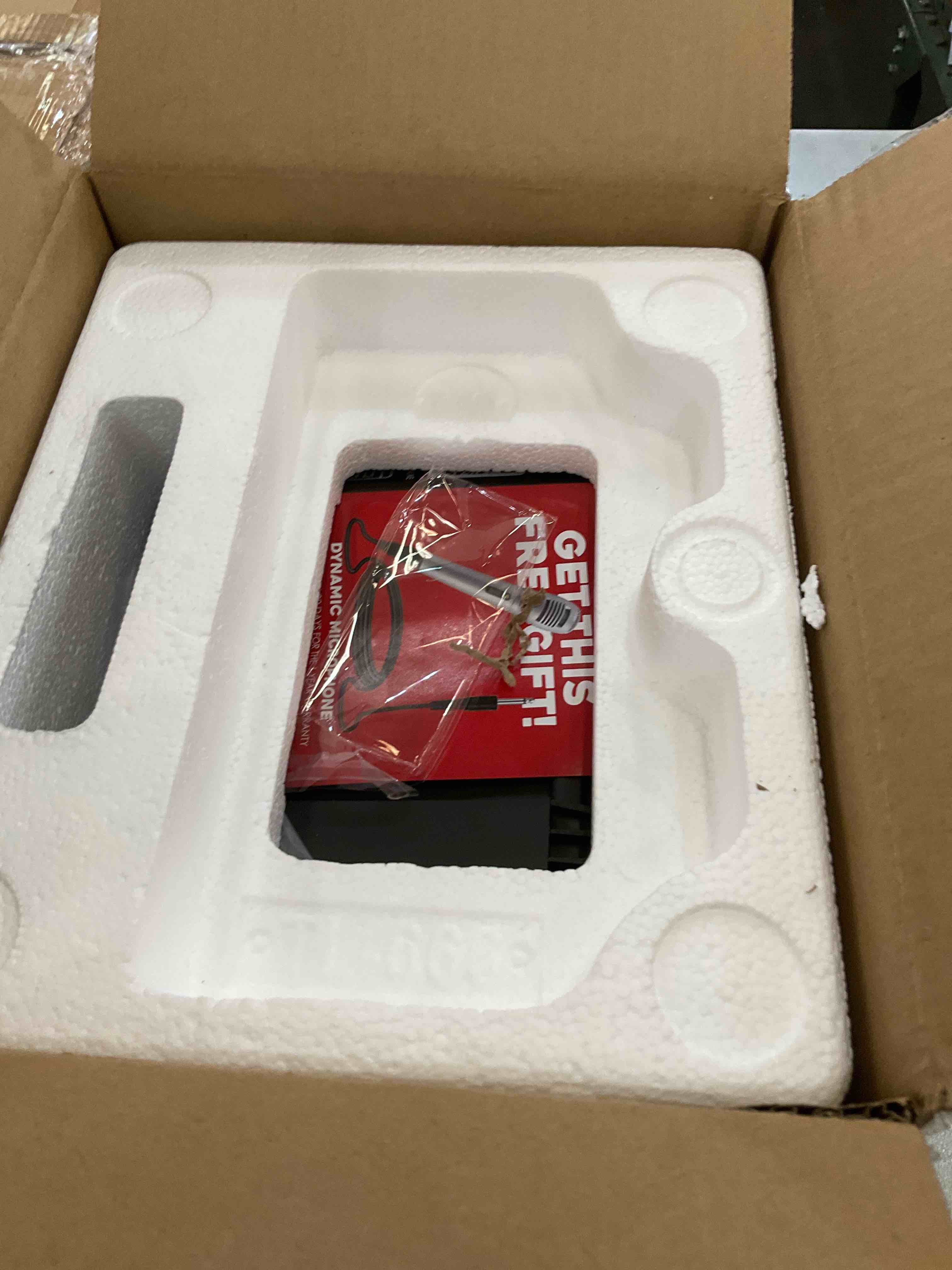 https://s3.amazonaws.com/lotting-images-prod/BargainHunt/EXS01675034_1713803995557.jpeg