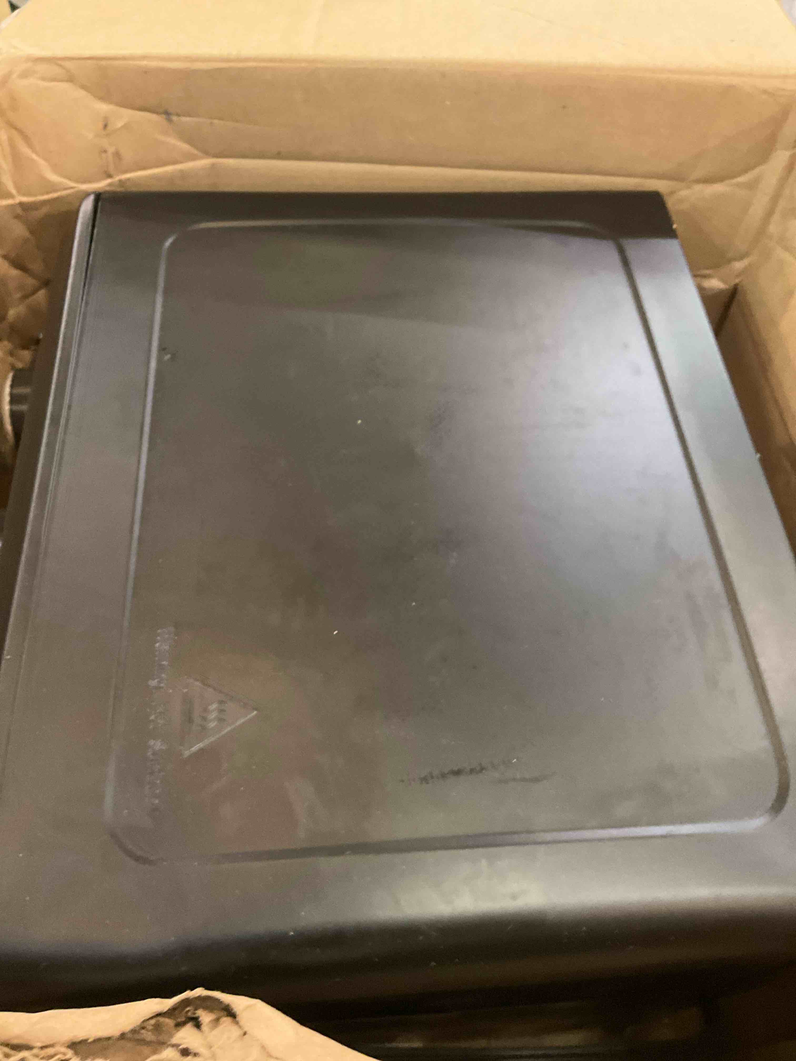 https://s3.amazonaws.com/lotting-images-prod/BargainHunt/EXS01675185_1713885124903.jpeg