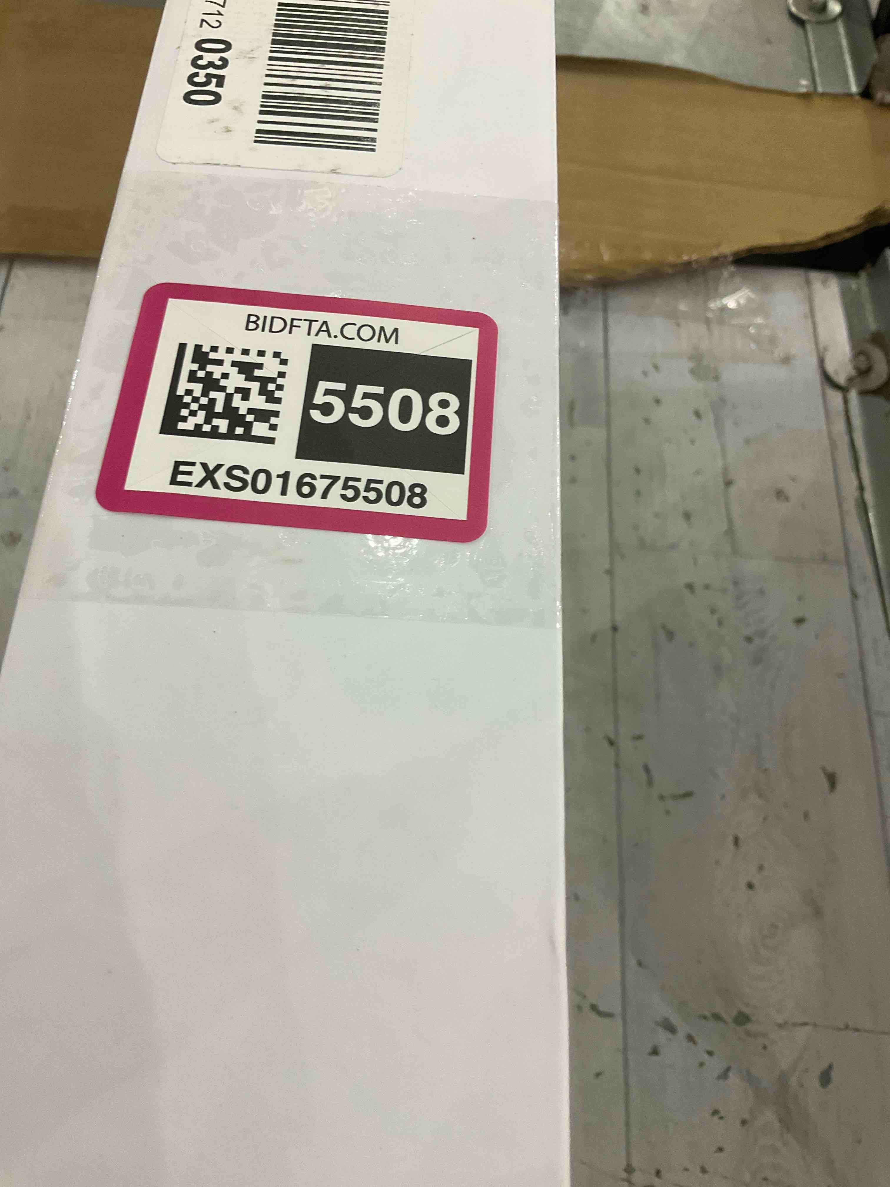 https://s3.amazonaws.com/lotting-images-prod/BargainHunt/EXS01675508_1713538881043.jpeg