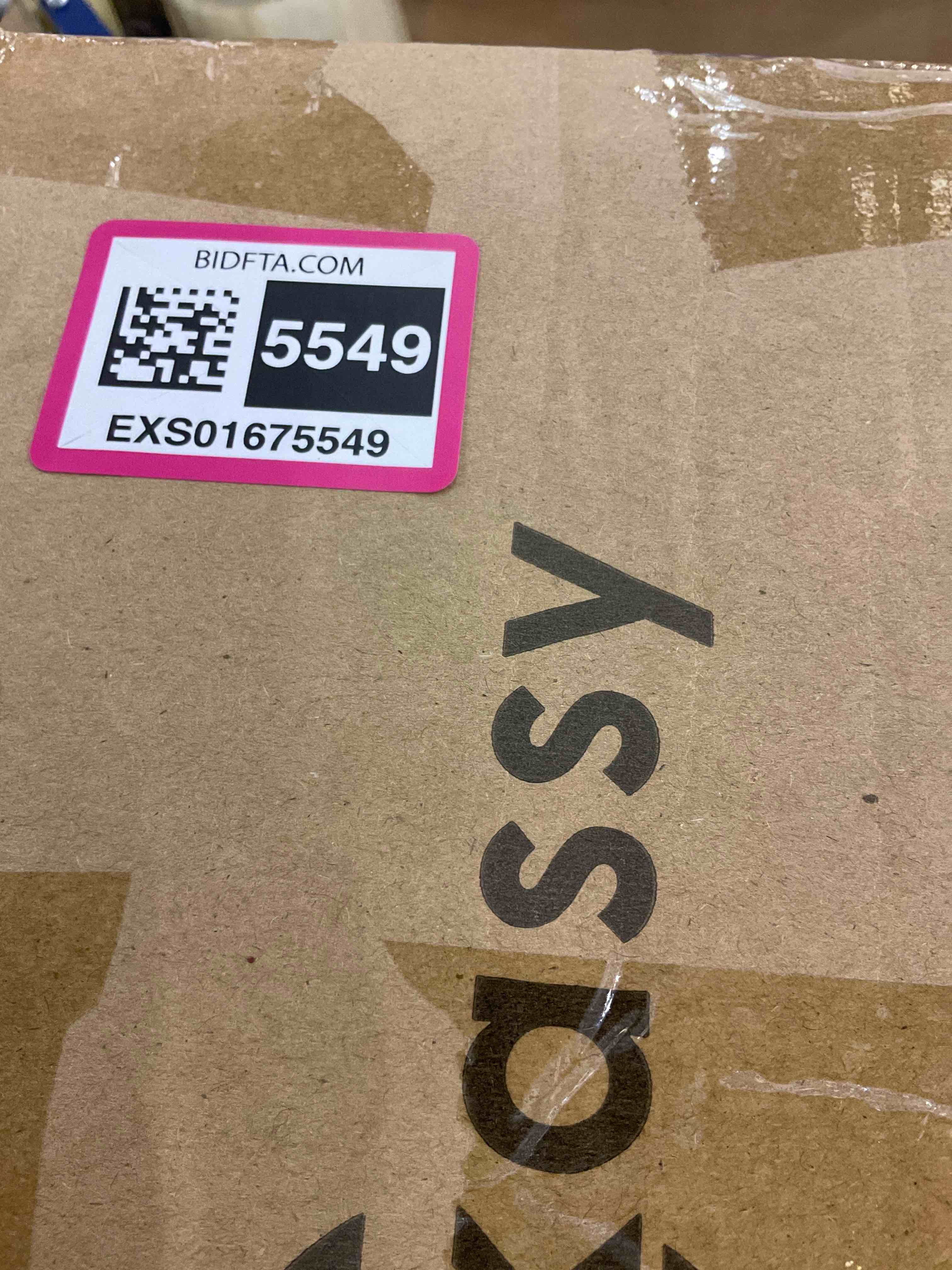 https://s3.amazonaws.com/lotting-images-prod/BargainHunt/EXS01675549_1713547815478.jpeg