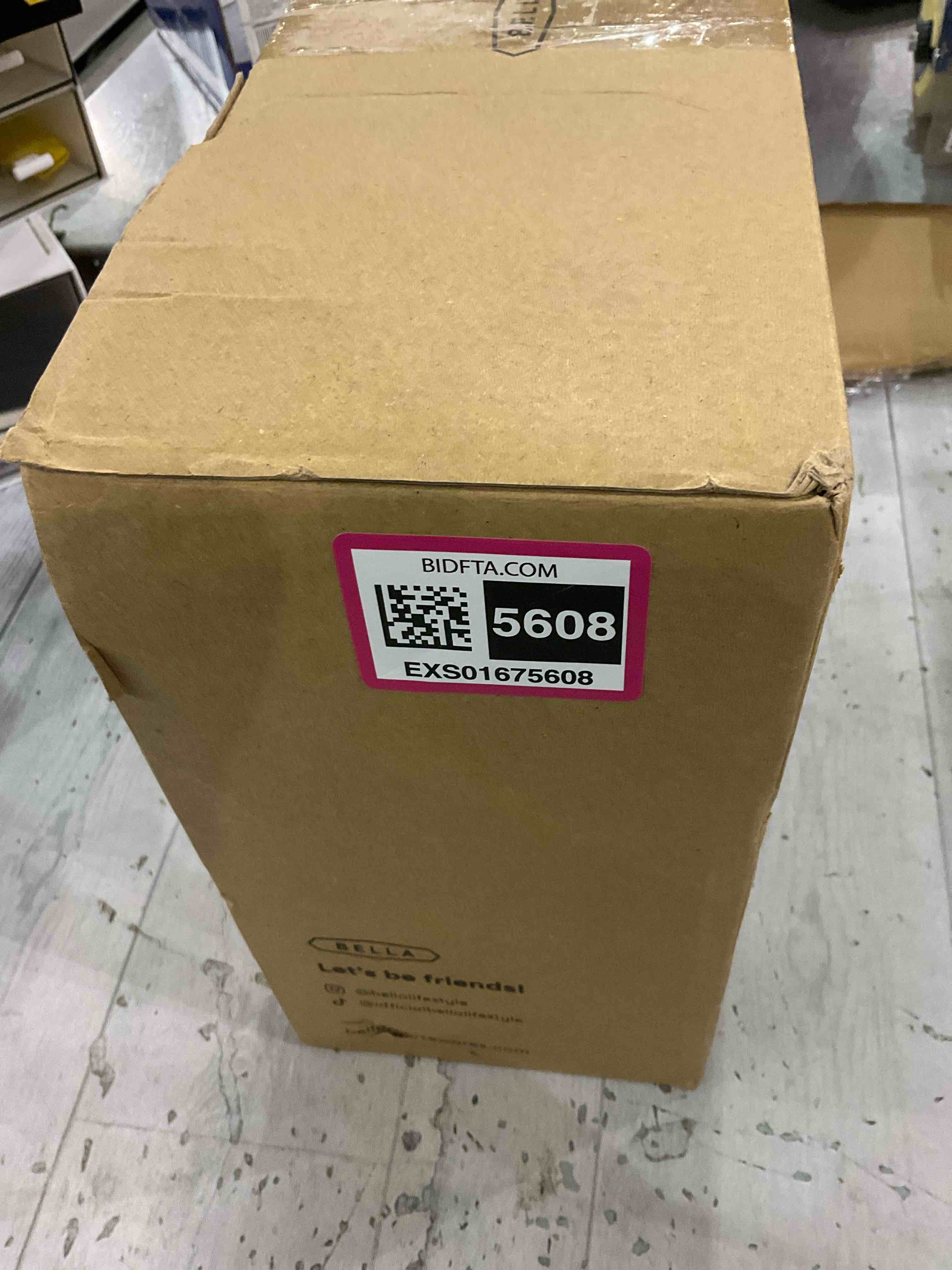https://s3.amazonaws.com/lotting-images-prod/BargainHunt/EXS01675608_1713785895019.jpeg