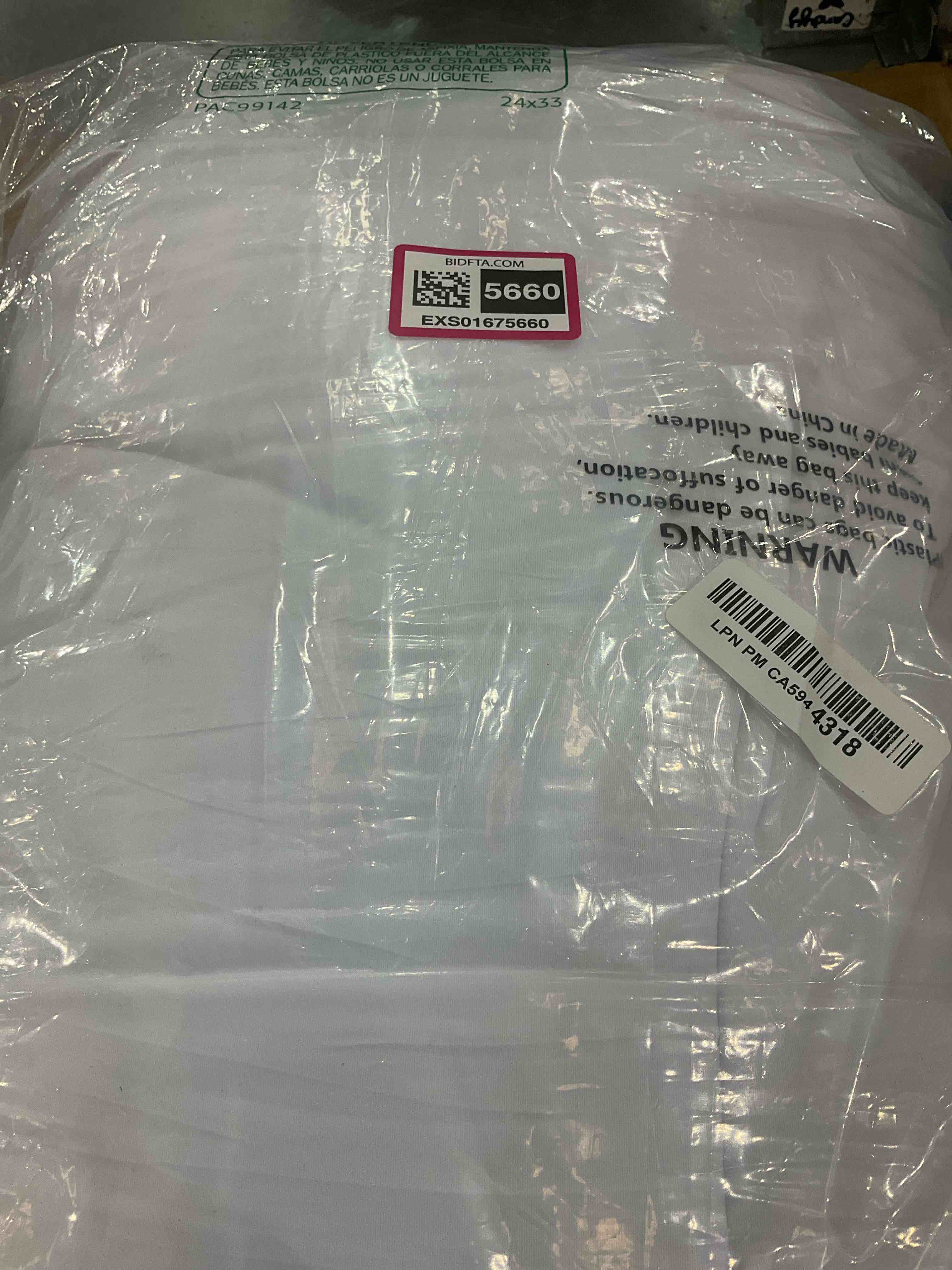 https://s3.amazonaws.com/lotting-images-prod/BargainHunt/EXS01675660_1713793619964.jpeg