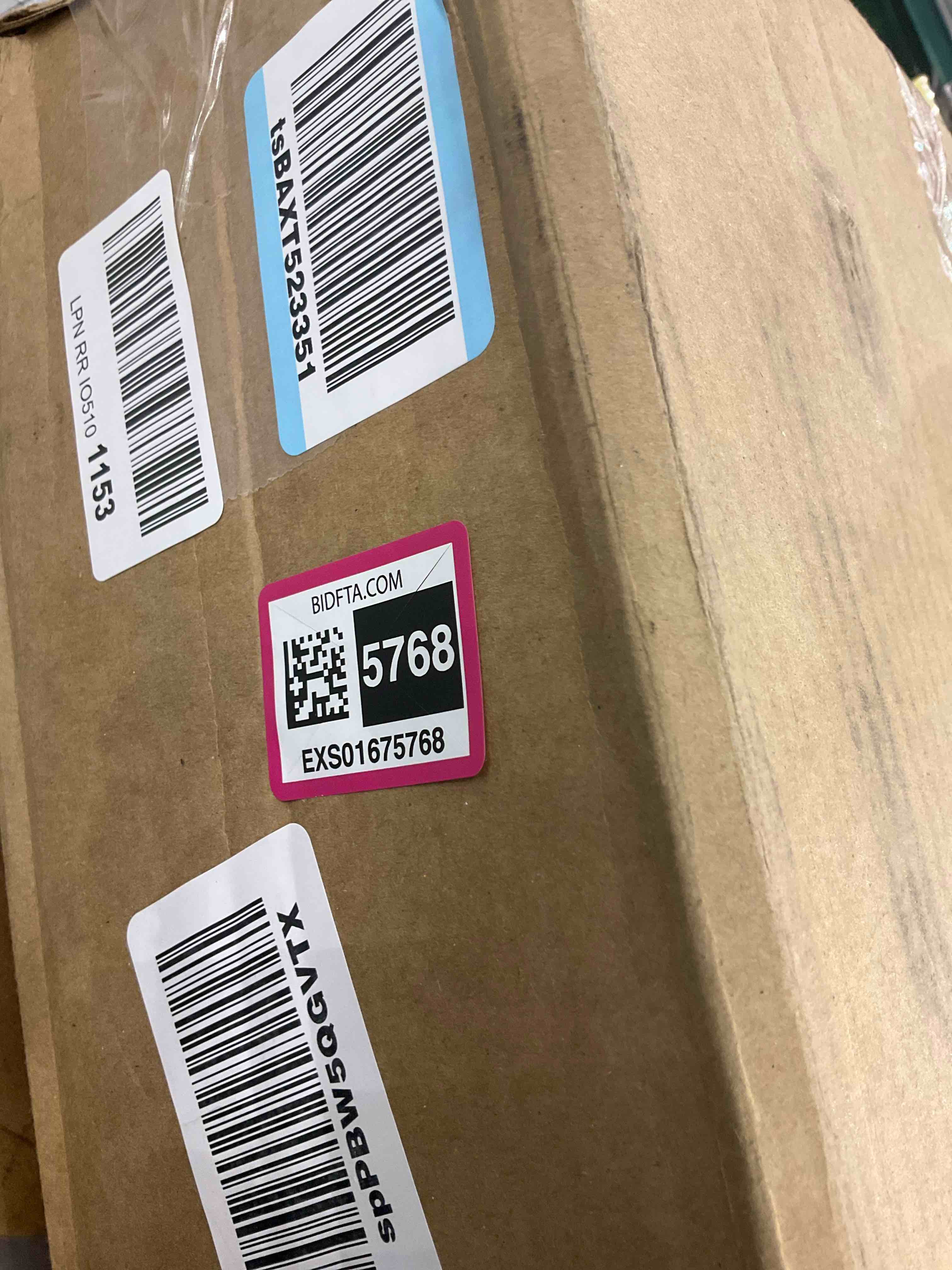 https://s3.amazonaws.com/lotting-images-prod/BargainHunt/EXS01675768_1713871412138.jpeg