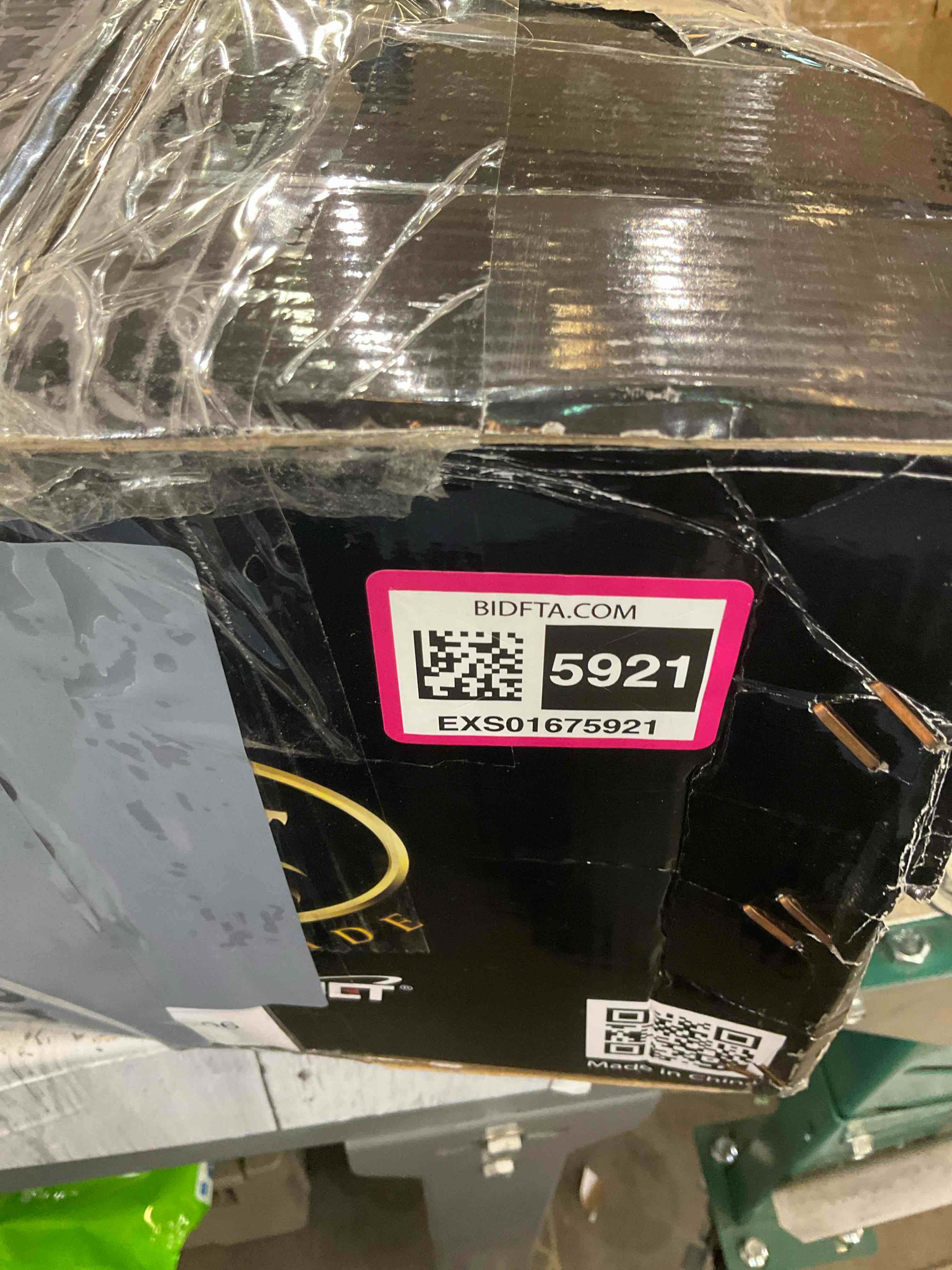 https://s3.amazonaws.com/lotting-images-prod/BargainHunt/EXS01675921_1713899001684.jpeg