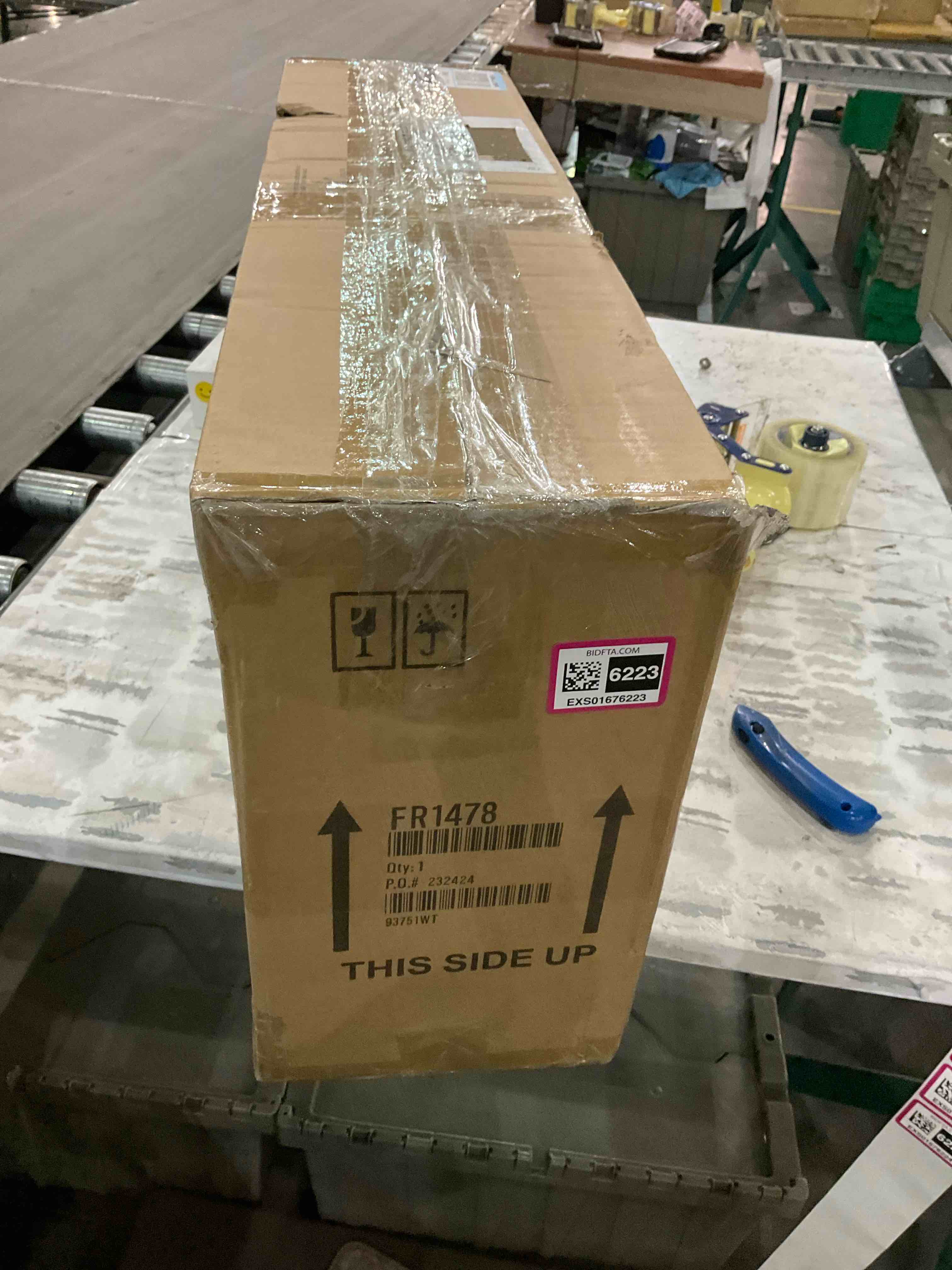 https://s3.amazonaws.com/lotting-images-prod/BargainHunt/EXS01676223_1714391521894.jpeg