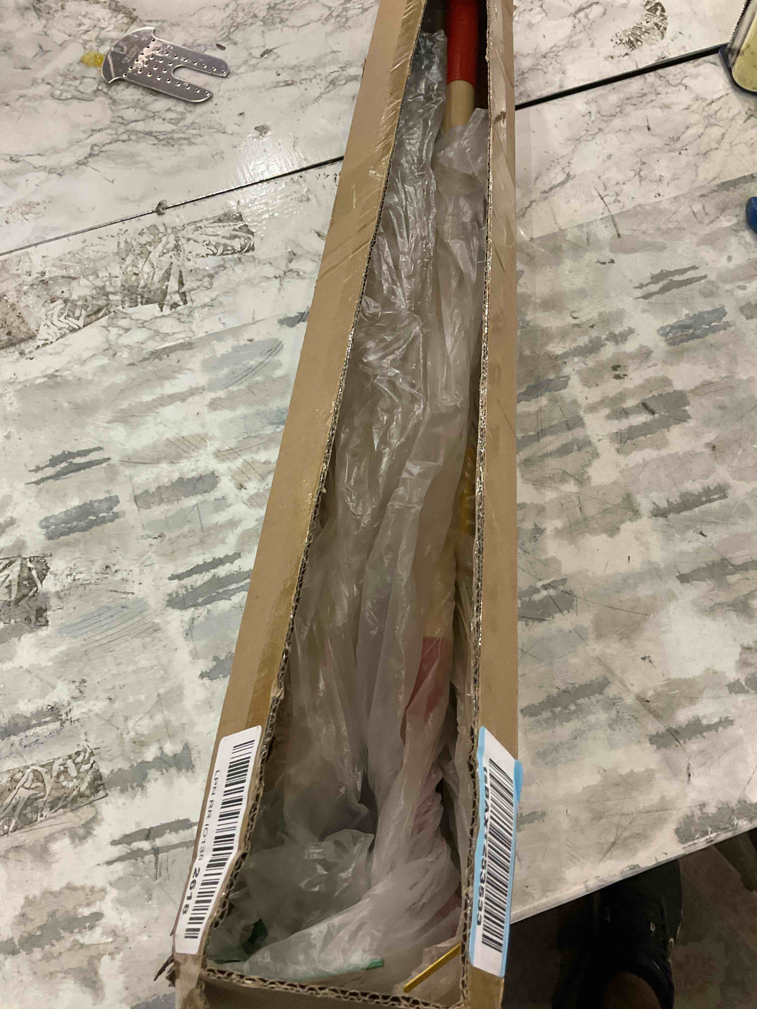 https://s3.amazonaws.com/lotting-images-prod/BargainHunt/EXS01676270_1714481301184.jpeg