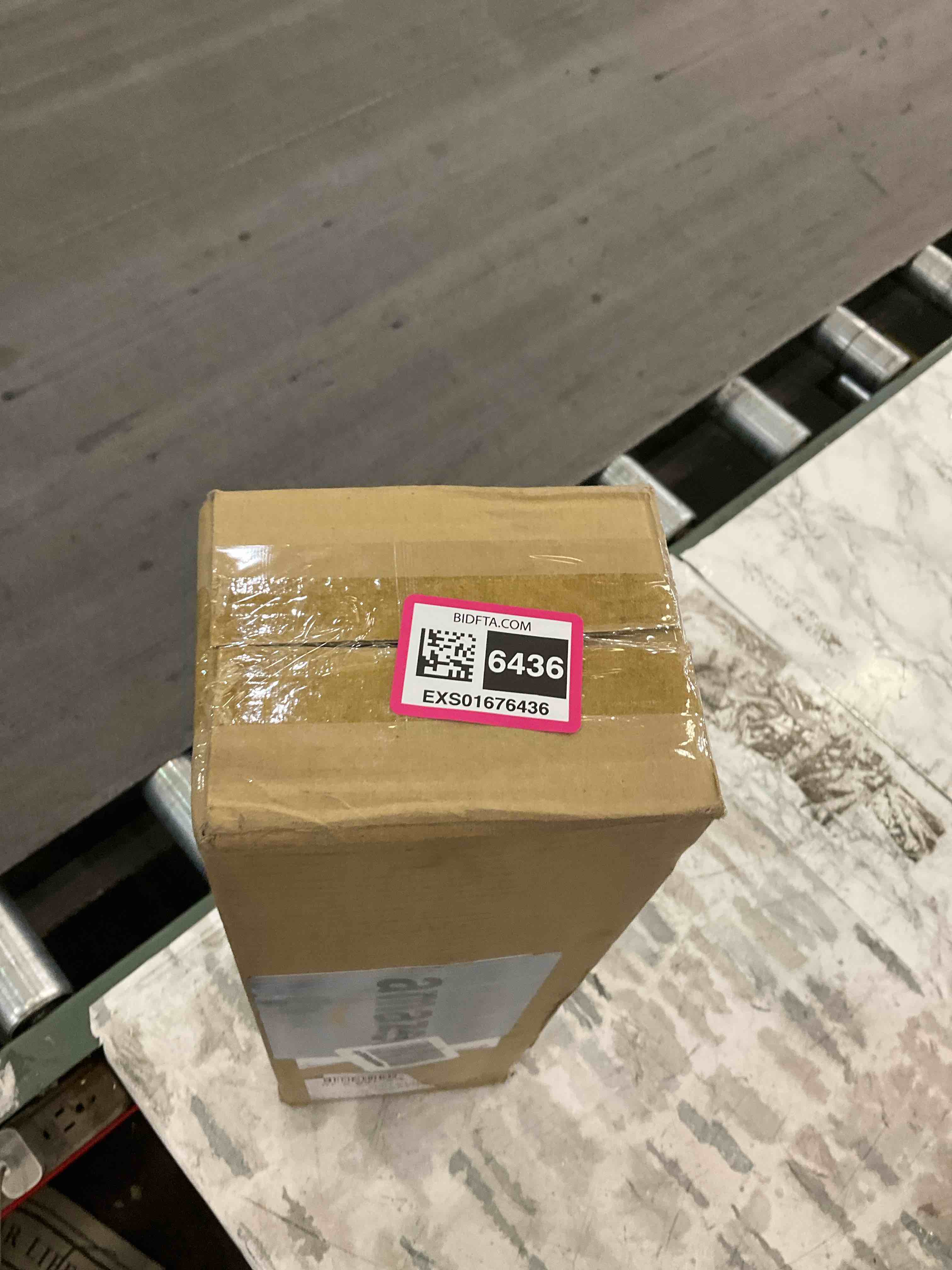 https://s3.amazonaws.com/lotting-images-prod/BargainHunt/EXS01676436_1714665426756.jpeg
