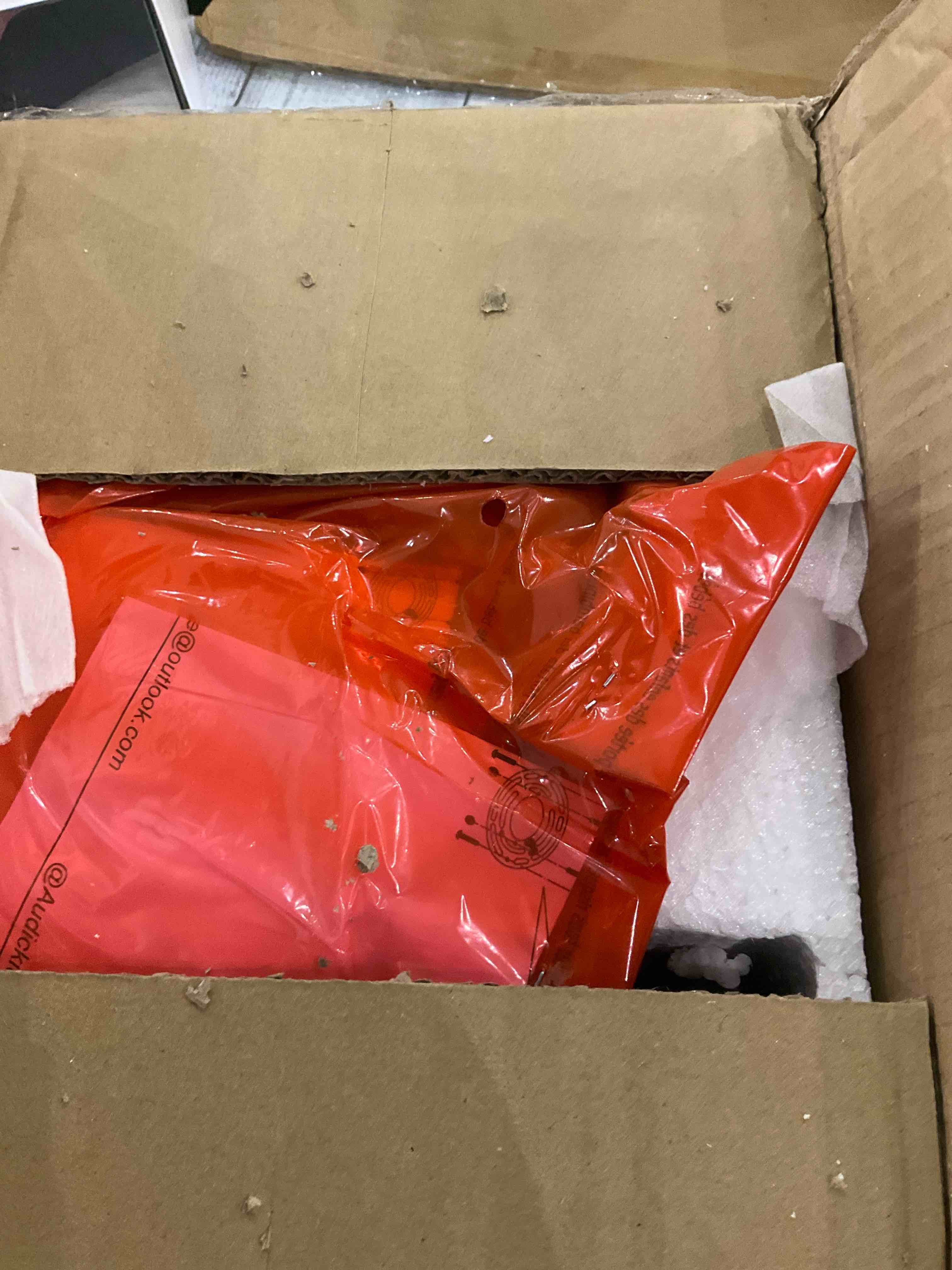 Audickic Modern Pendant Light, Set of 2 Hanging Light Fixtures, Black Pendant Lighting for Kitchen Island, AD-2151-1P2