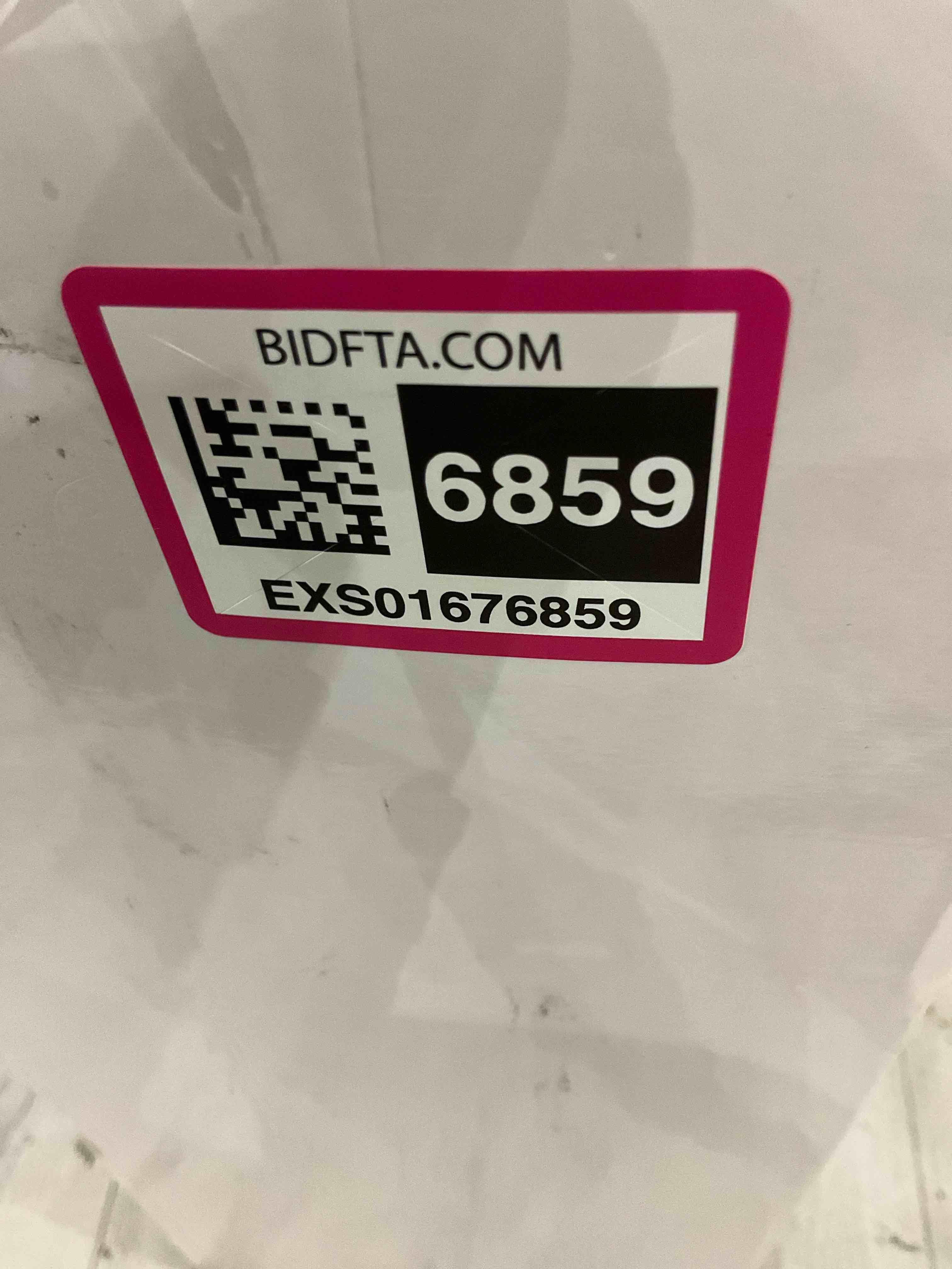 https://s3.amazonaws.com/lotting-images-prod/BargainHunt/EXS01676859_1714145306479.jpeg